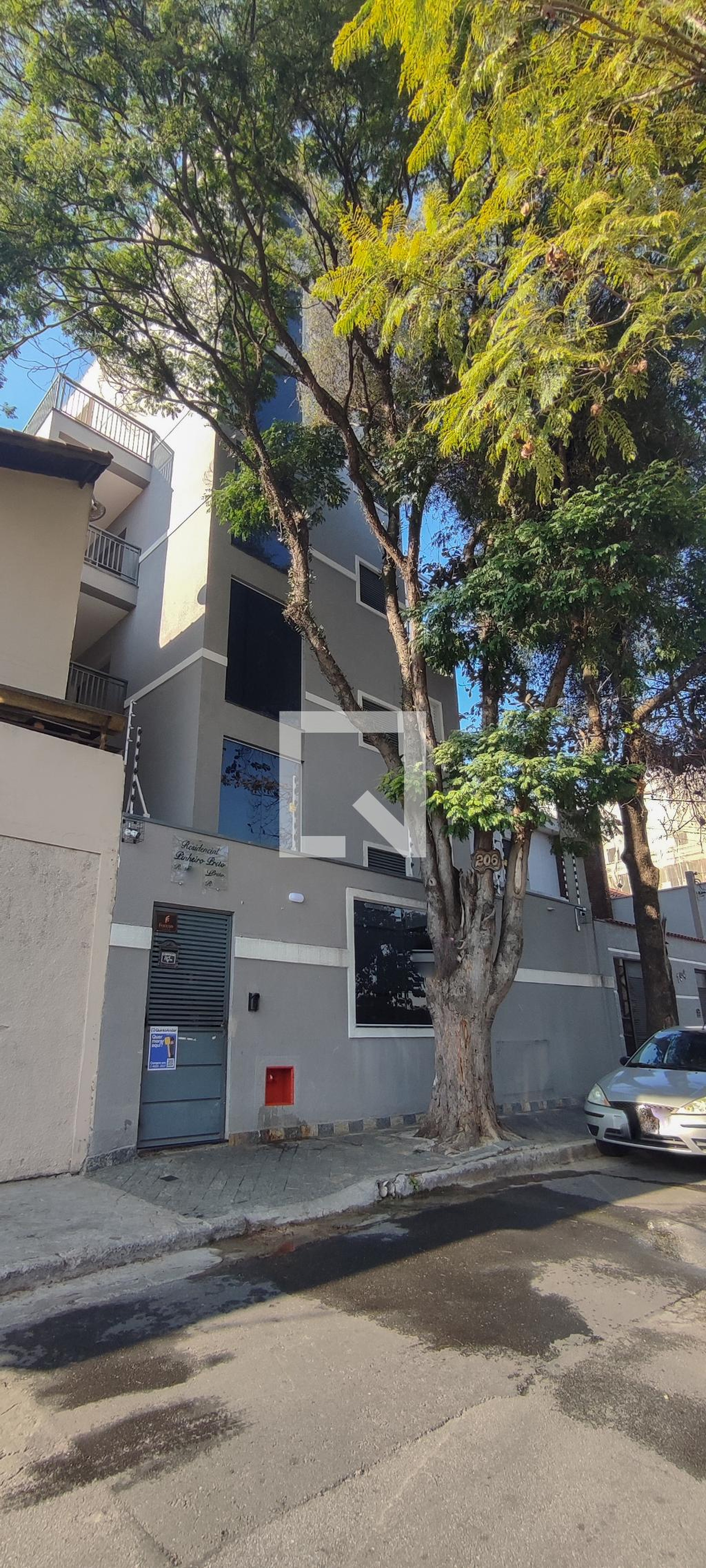 Fachada Residencial Pinheiro Preto