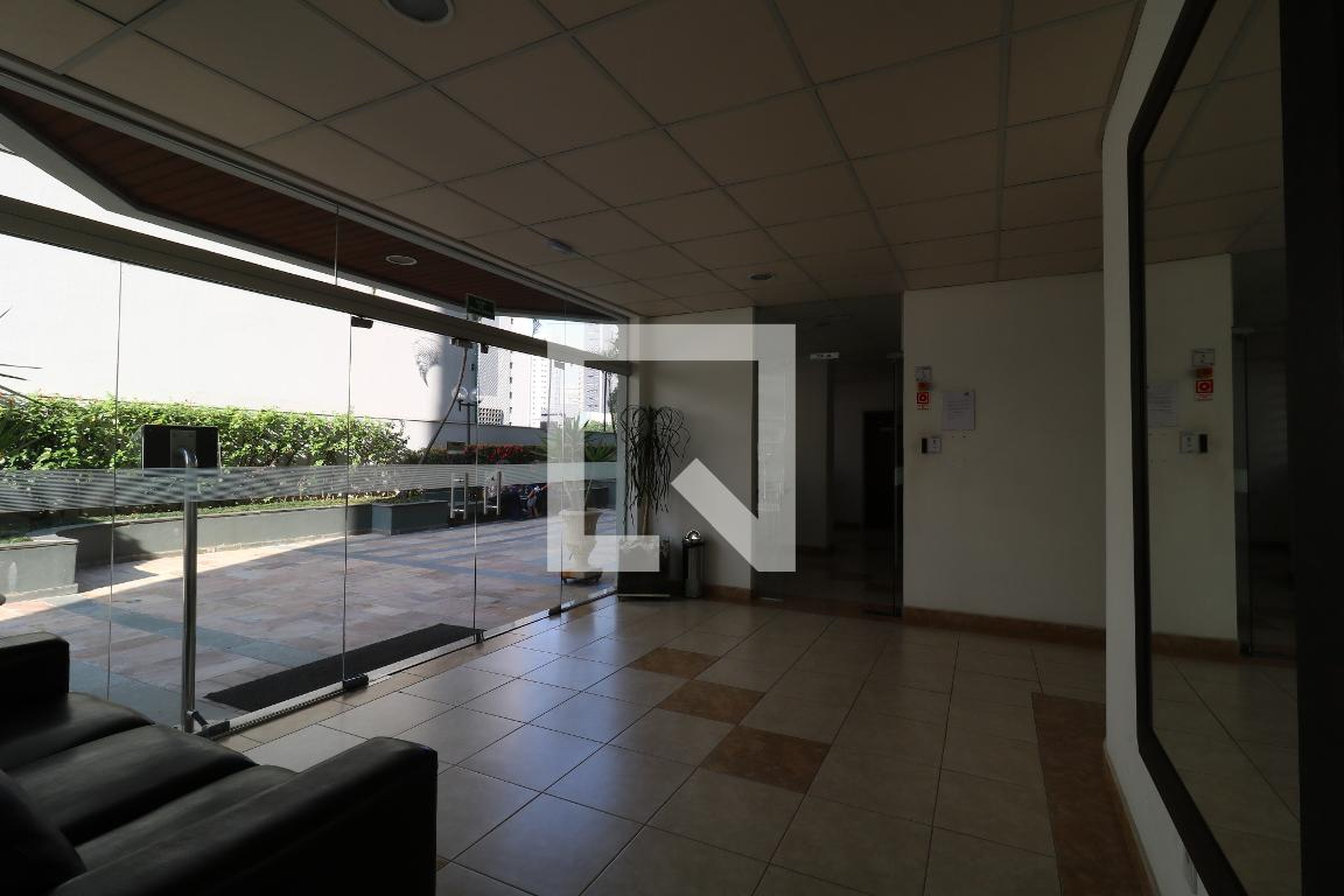 Hall de Entrada - Edifício Catequese