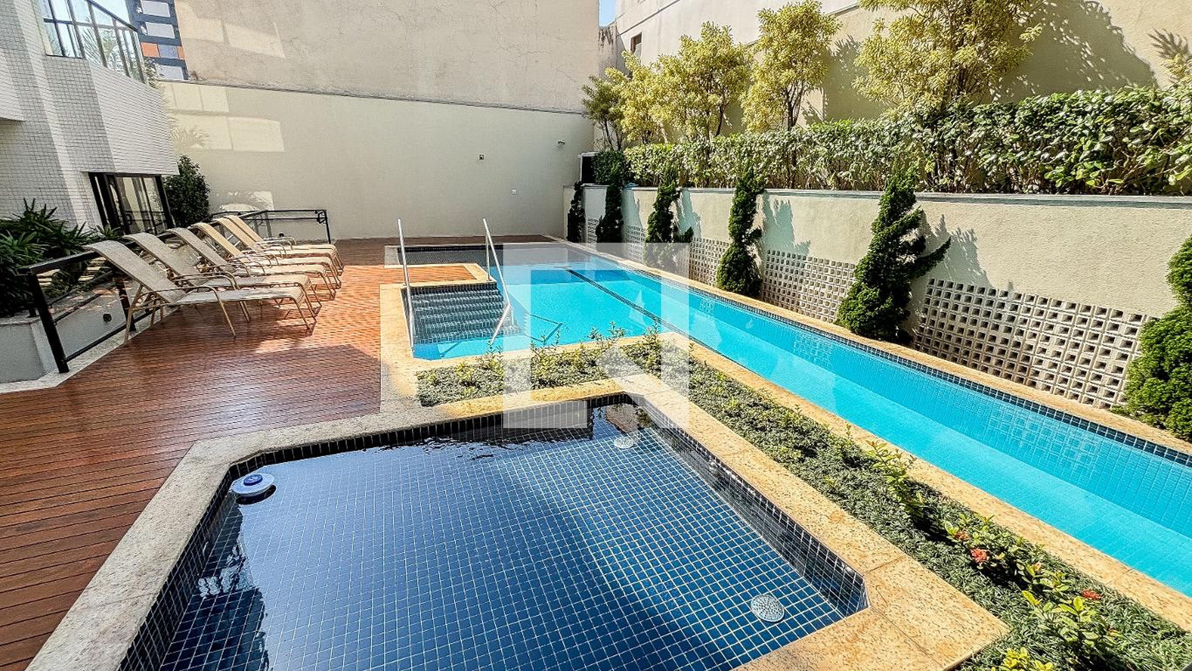 Piscina - Jardim Brecheret