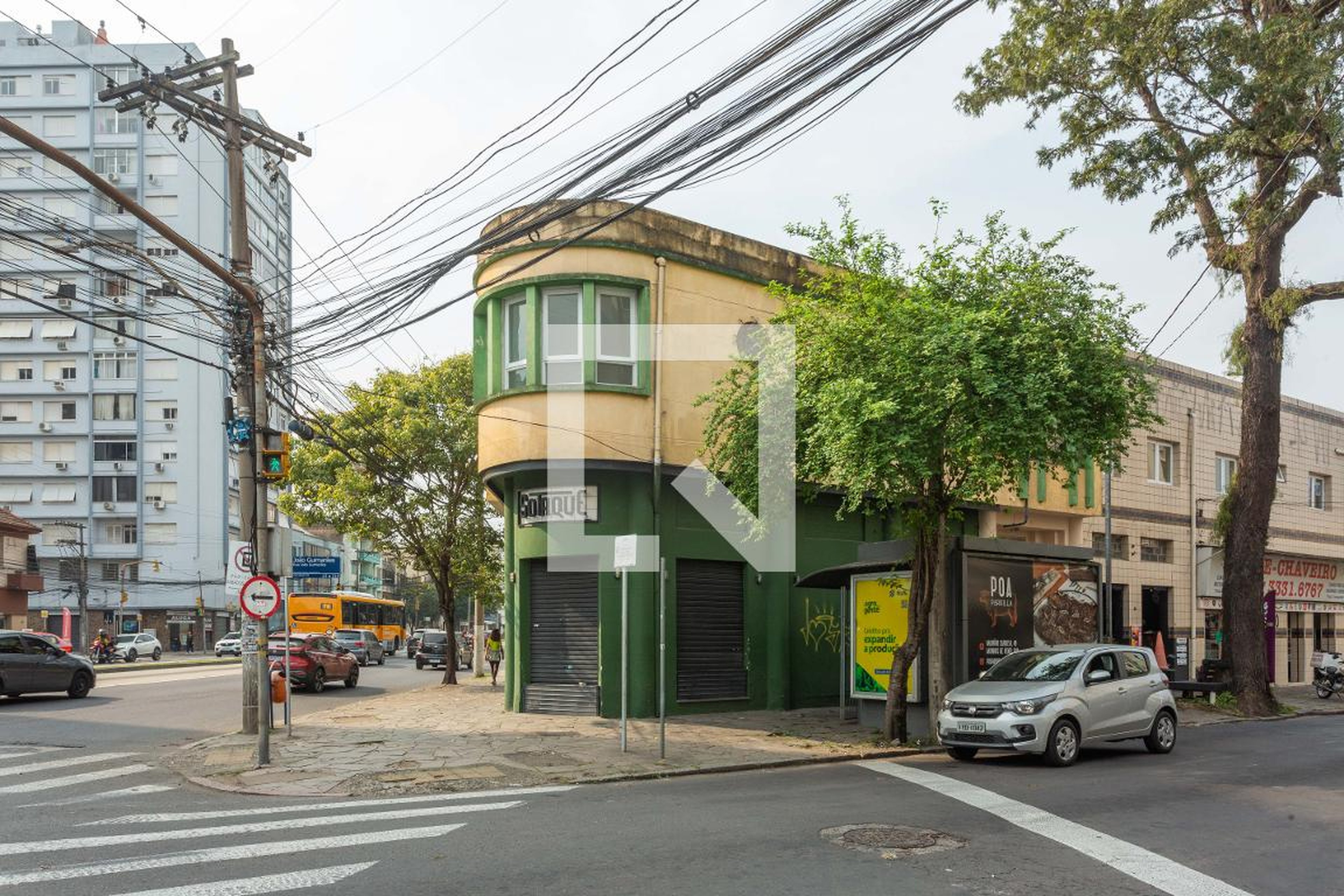 Fachada do Prédio Condomínio em Rua João Guimarães, 12