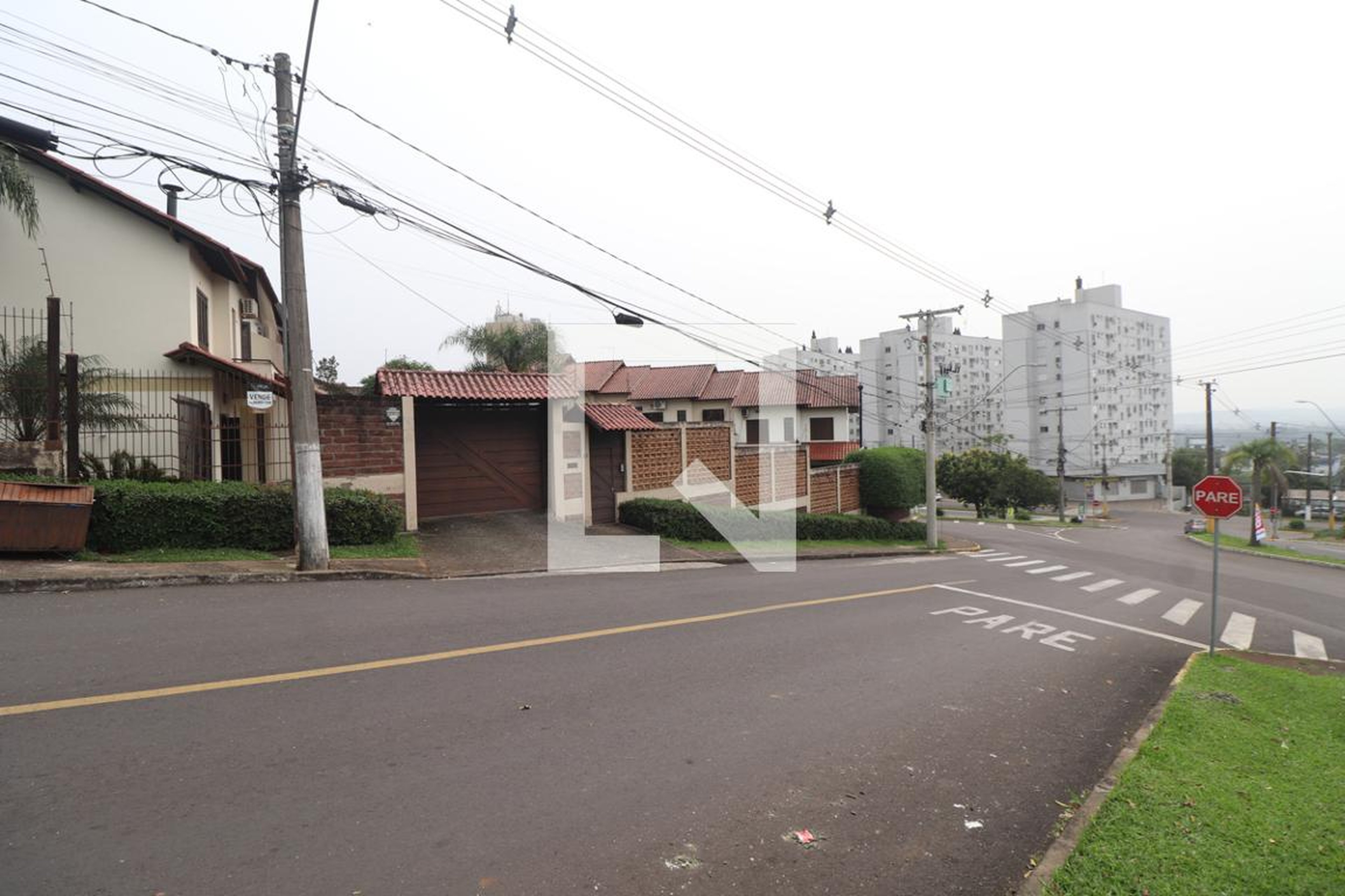 Fachada Condomínio em Rua Juliana Fortuna, 51