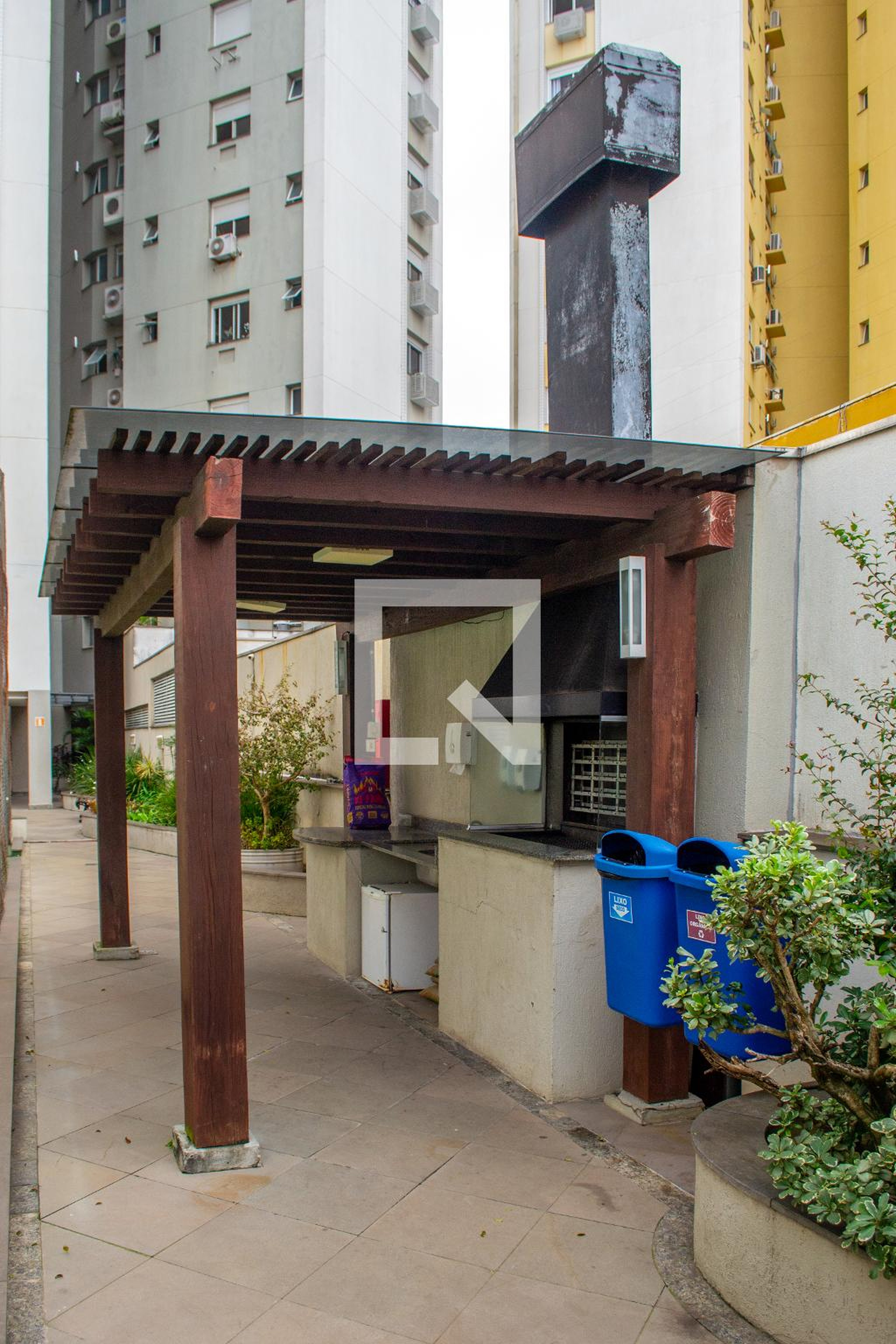 Churrasqueira - Edilício Personal Towers