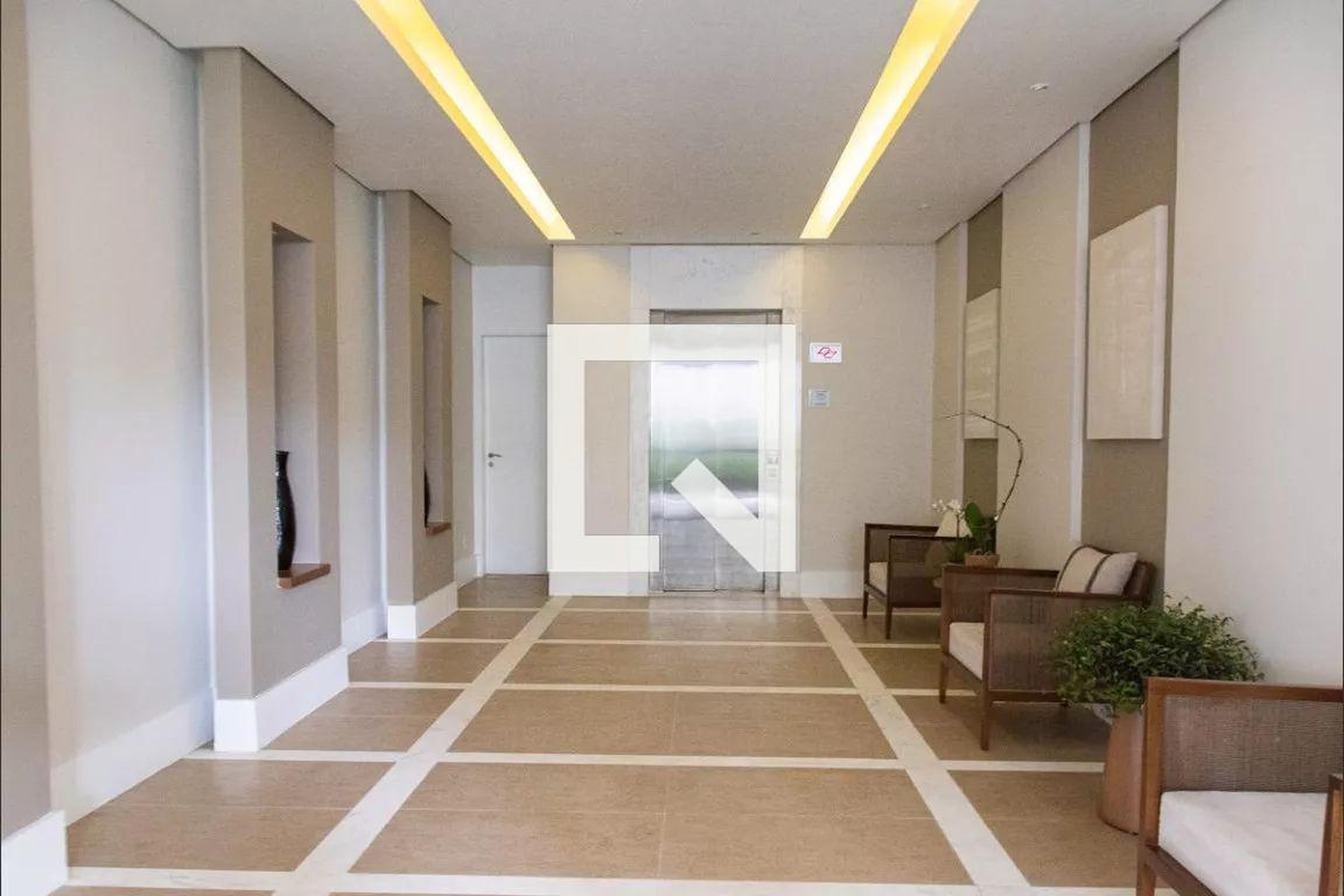 Hall de Entrada - The One