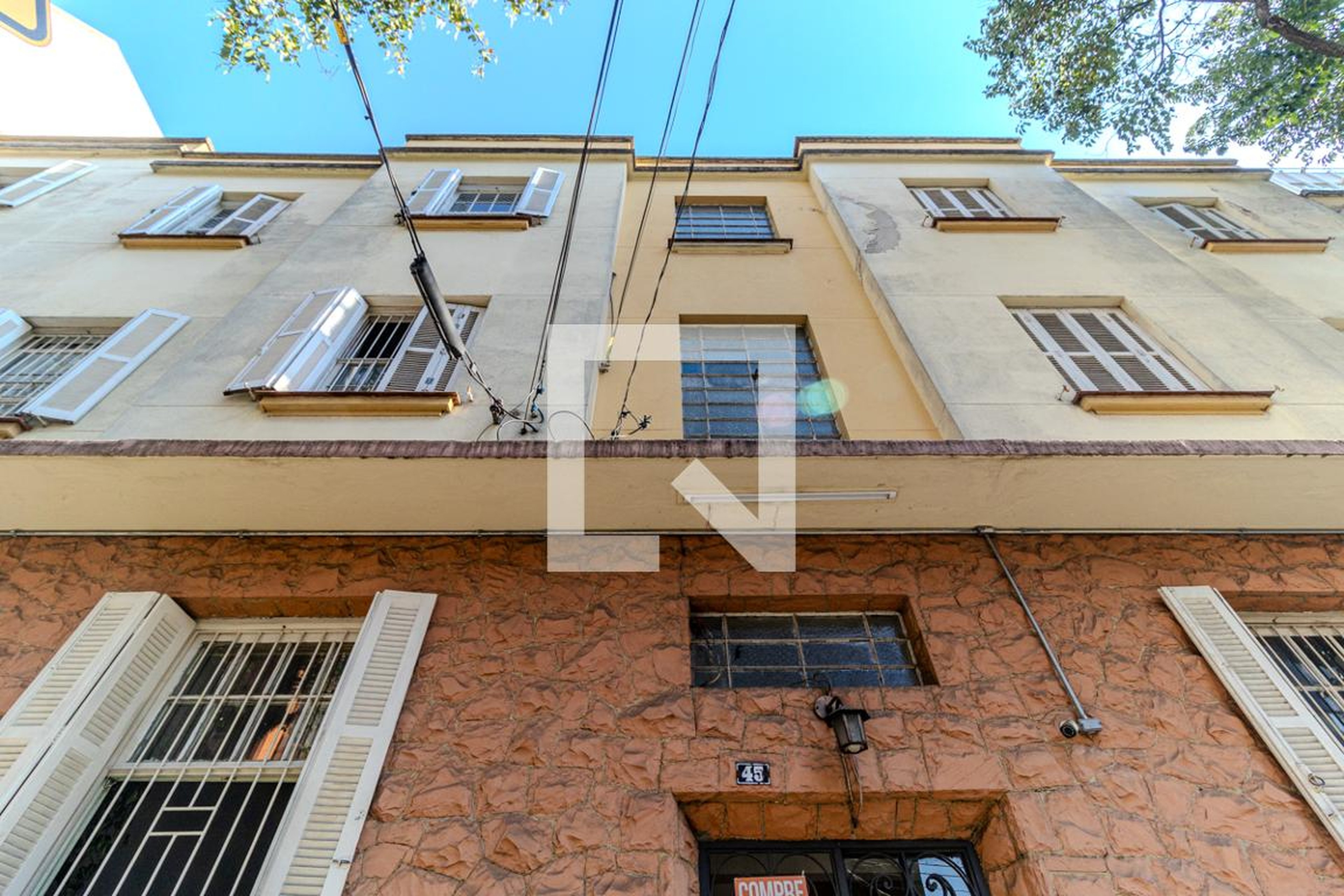 Fachada Condomínio em Rua Francisco Estácio Fortes, 45