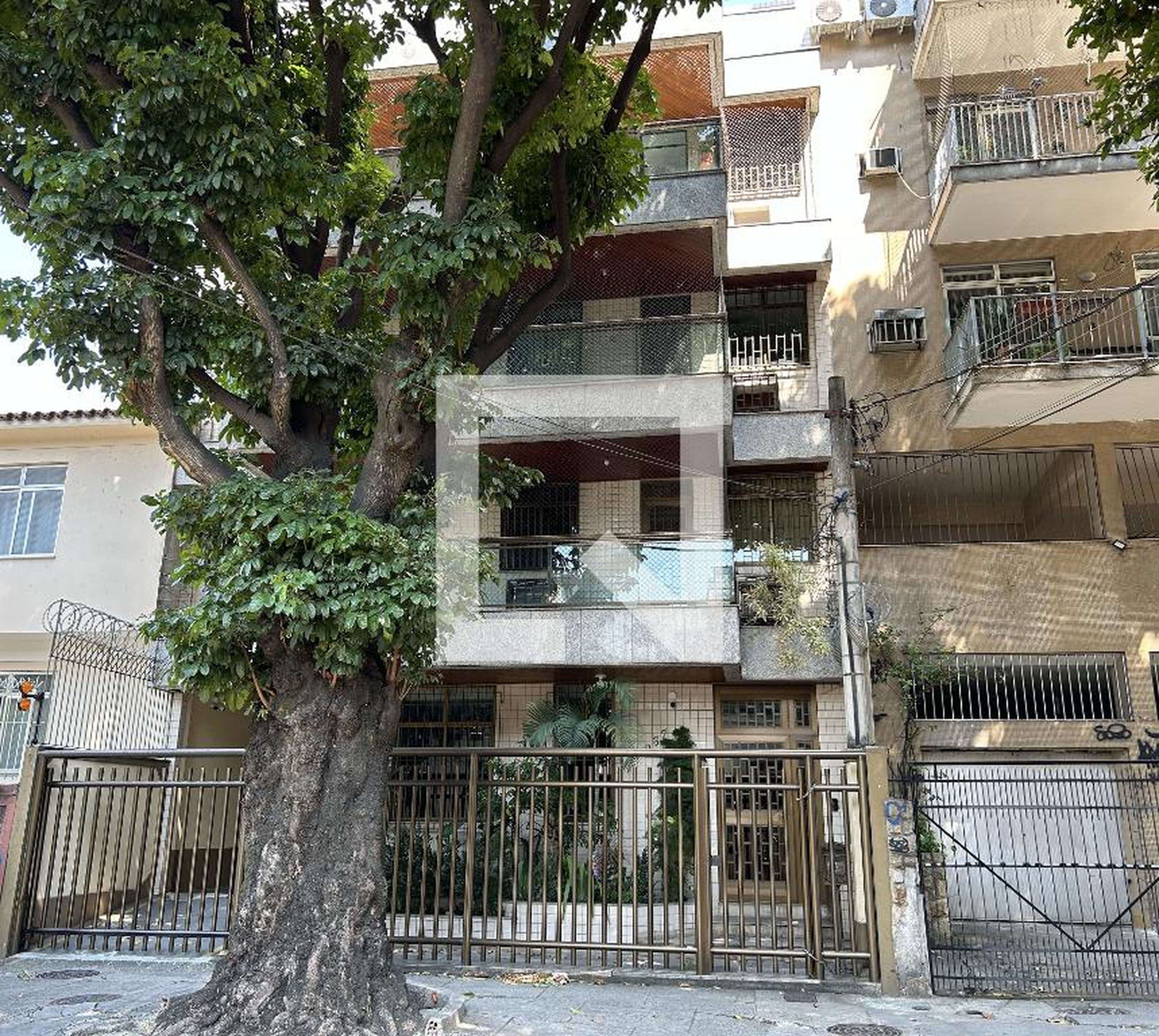 Fachada Edifício Solar di Bari