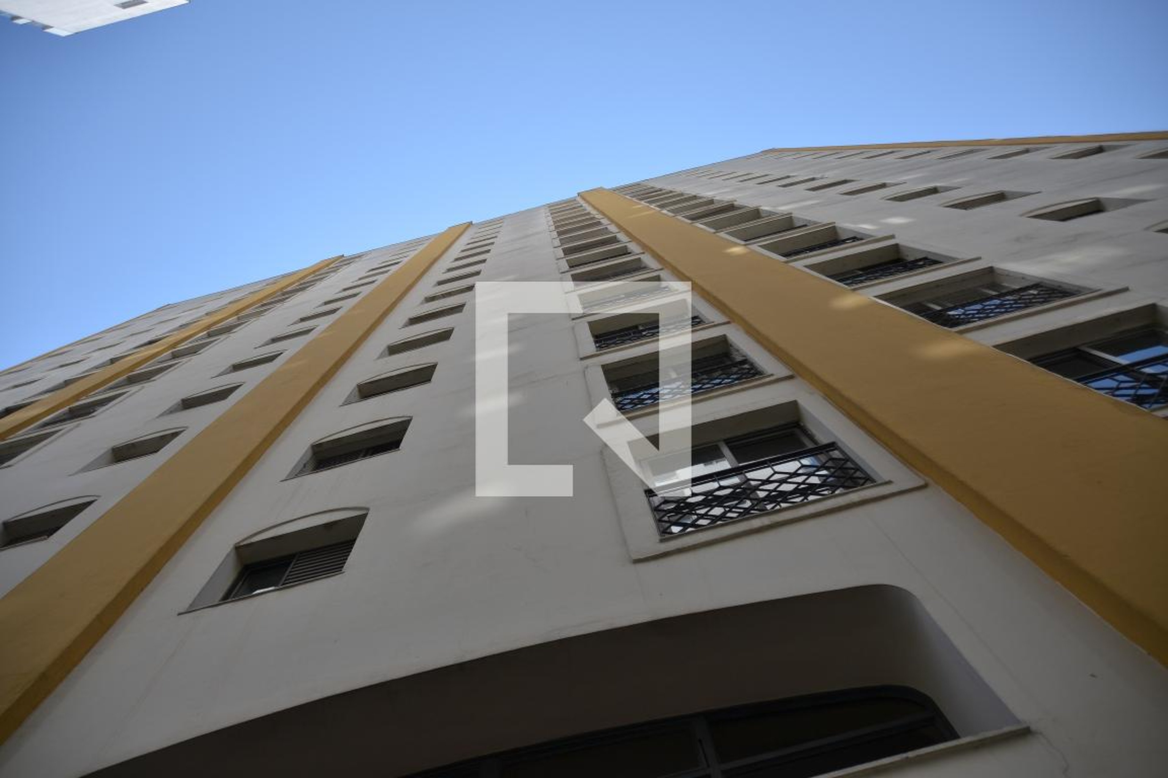 Fachada Edifício Alexandre Meloni e Benedita Rosa Meloni