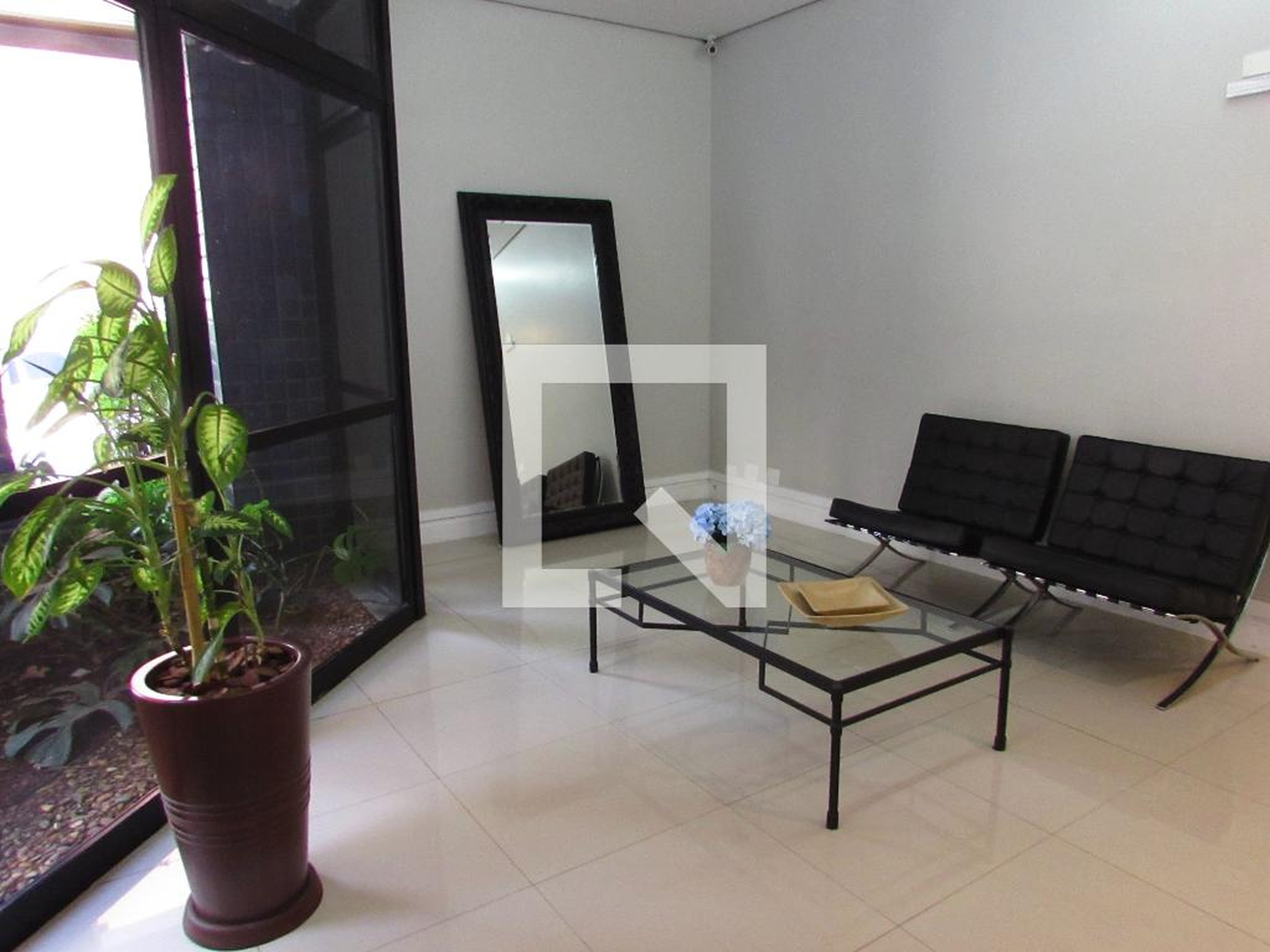 Hall de entrada - Heloisa