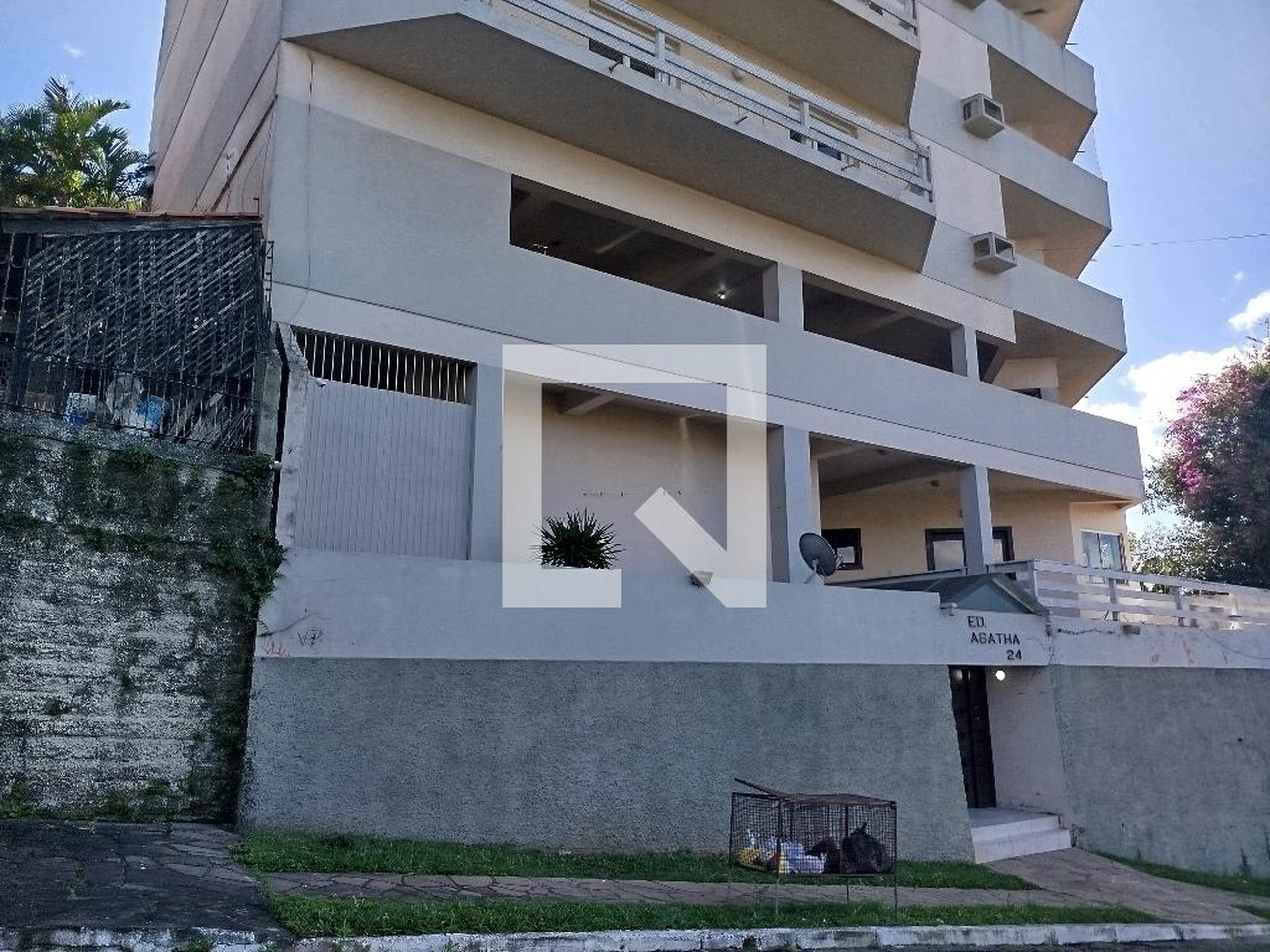 Fachada Condomínio Edificil Agatha