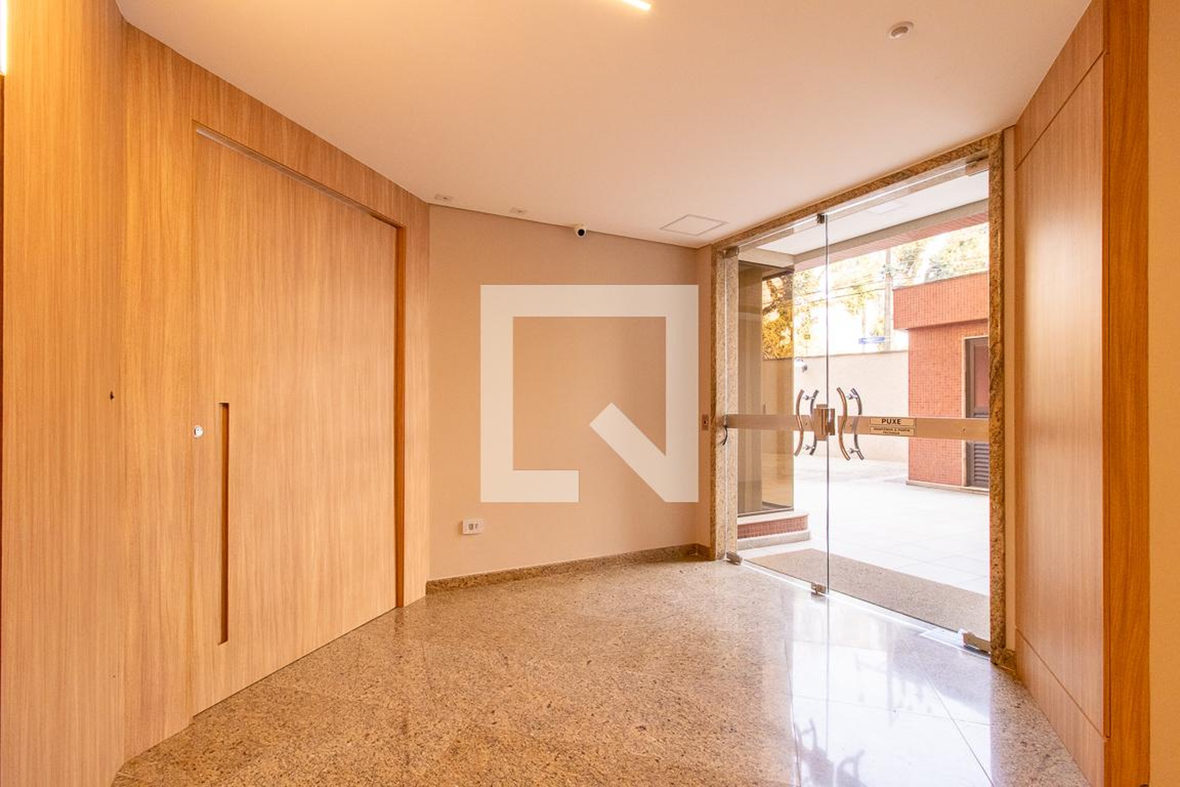 Hall de entrada - null