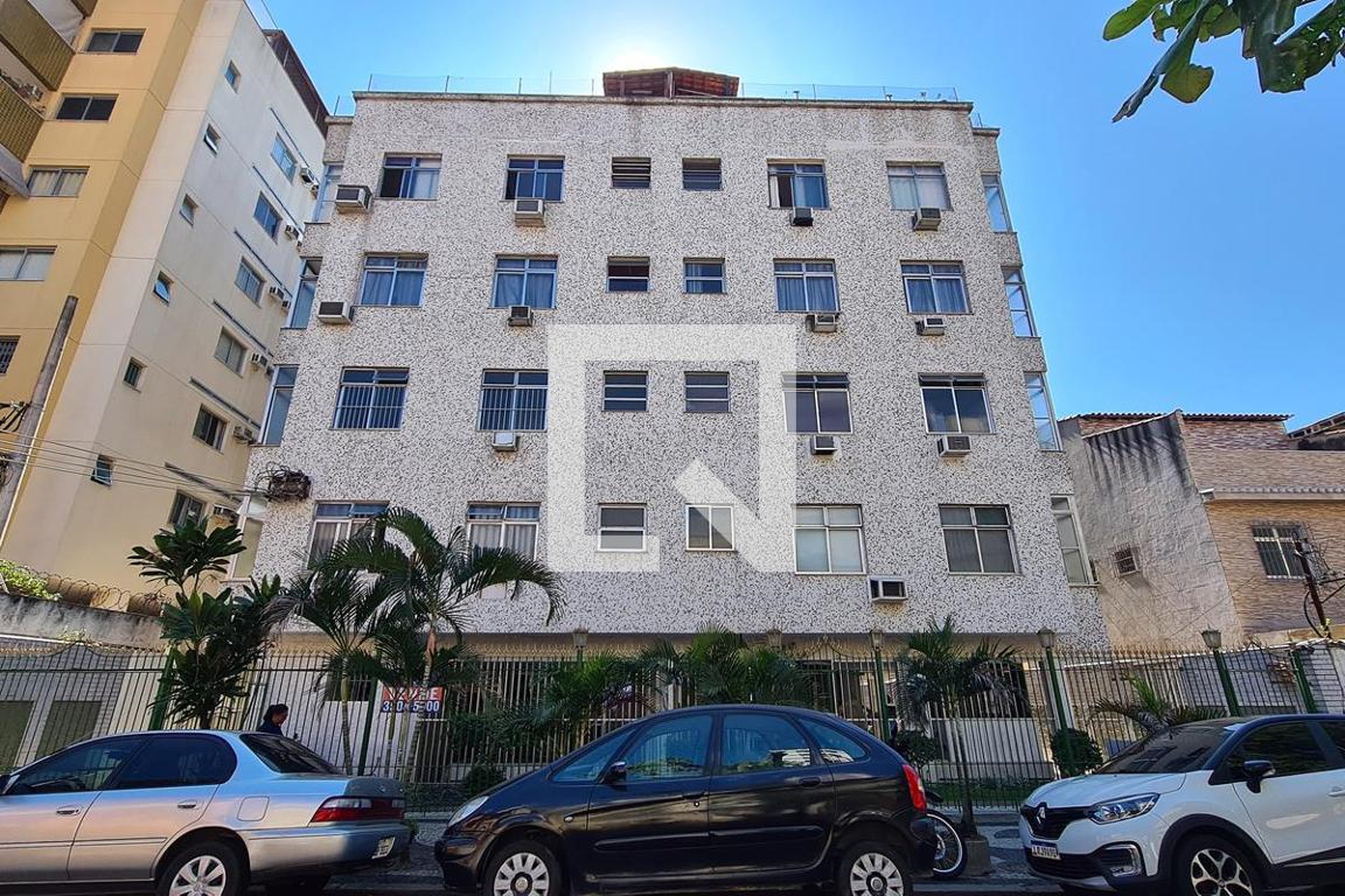 Fachada do Condomínio Condomínio Paulo Vilhena