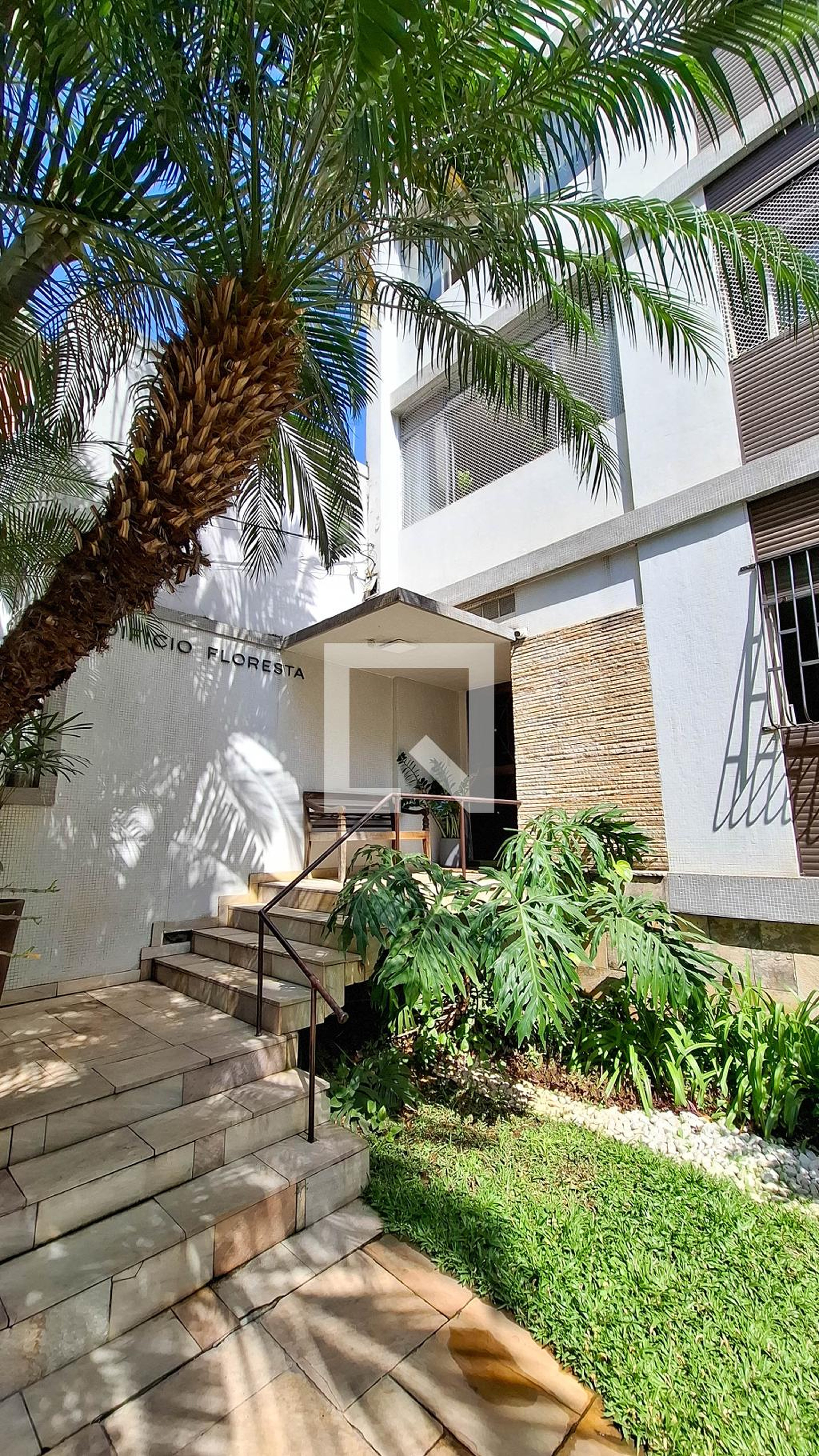 Fachada do Prédio Condomínio Floresta