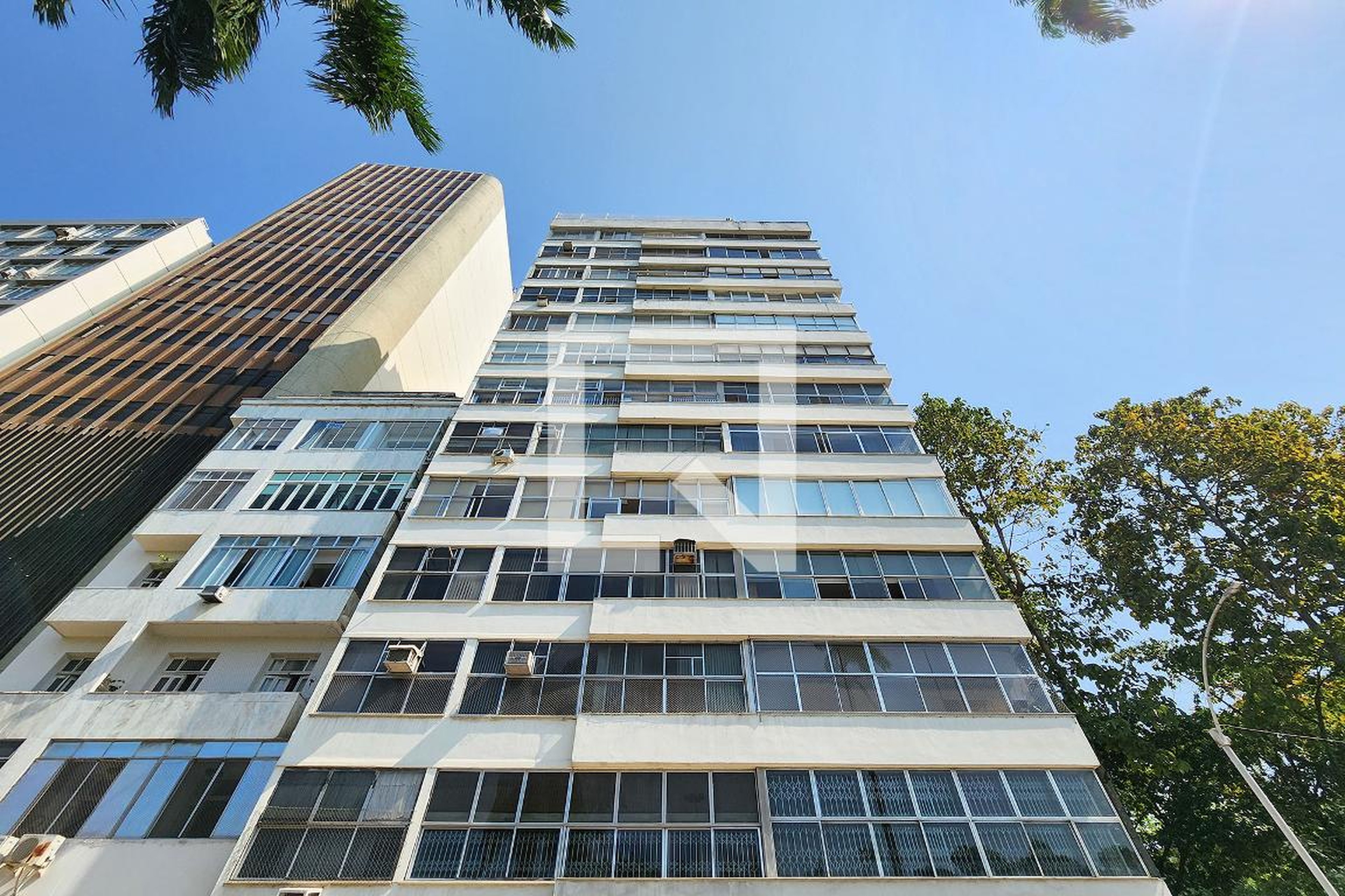 Fachada Edifício Jardim Palácio