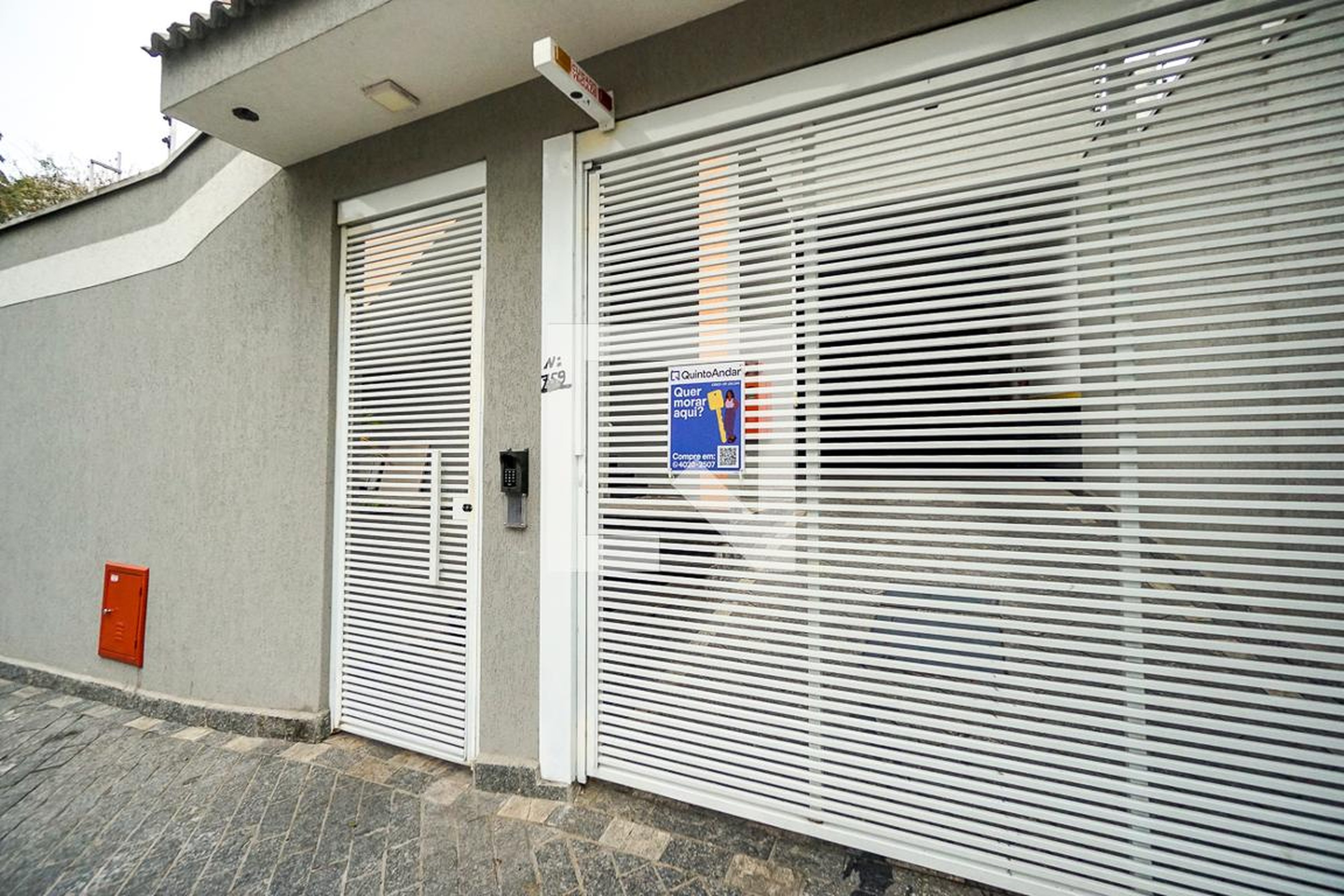 Fachada Condomínio em Rua Sebastião Mariano, 4