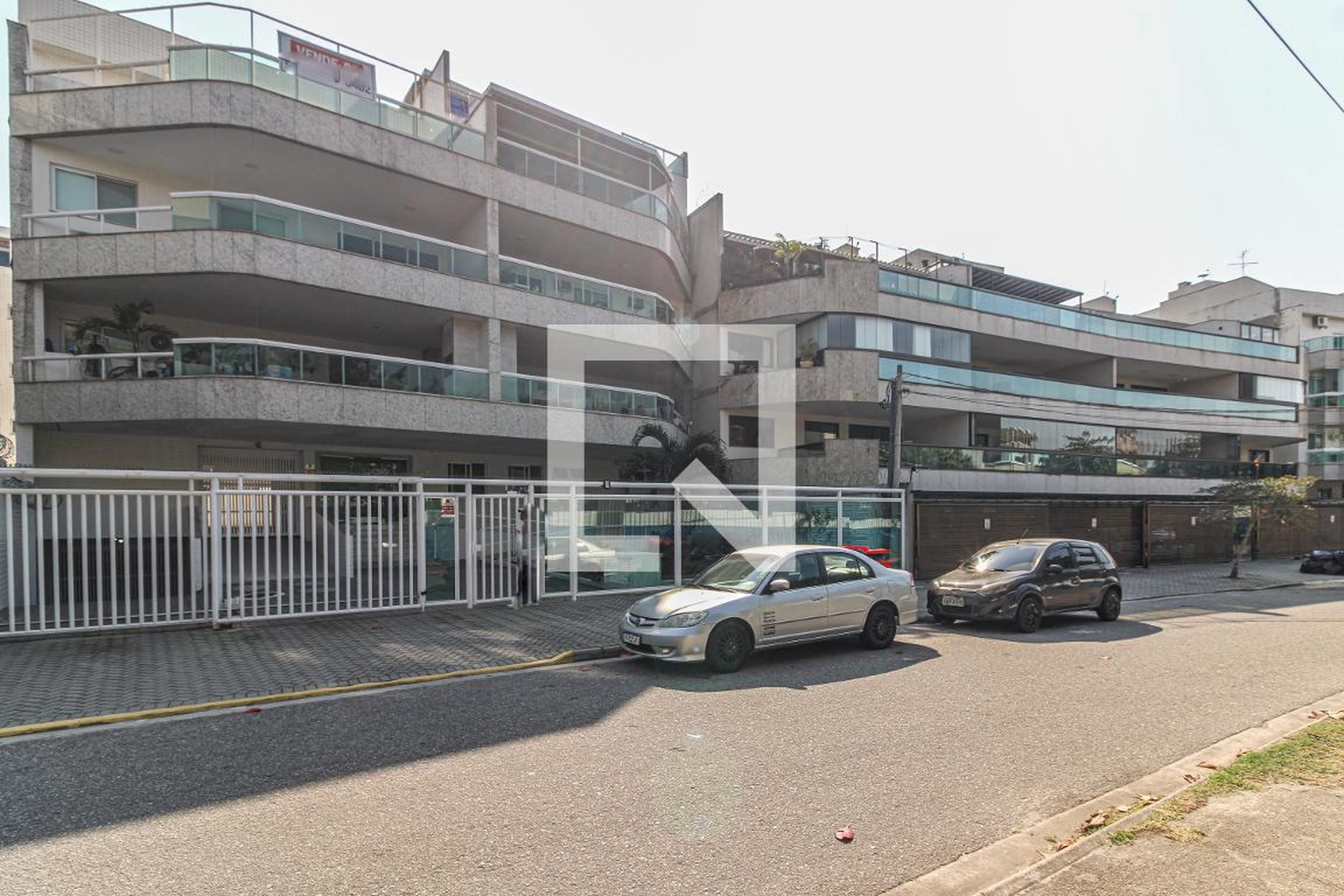 Fachada Residencial Golden Garden