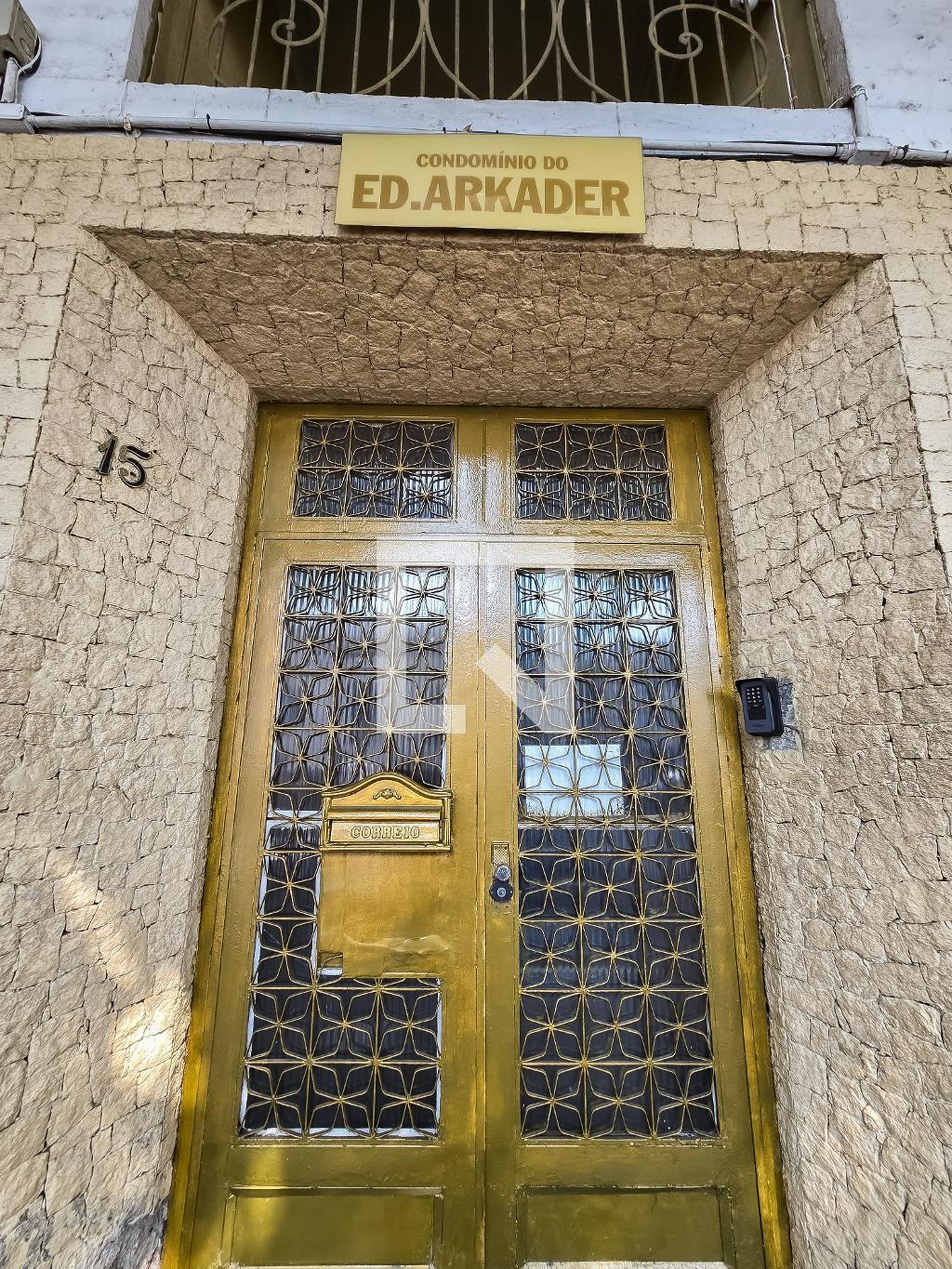 Fachada do Prédio Condomínio em Rua Santa Fé, 15