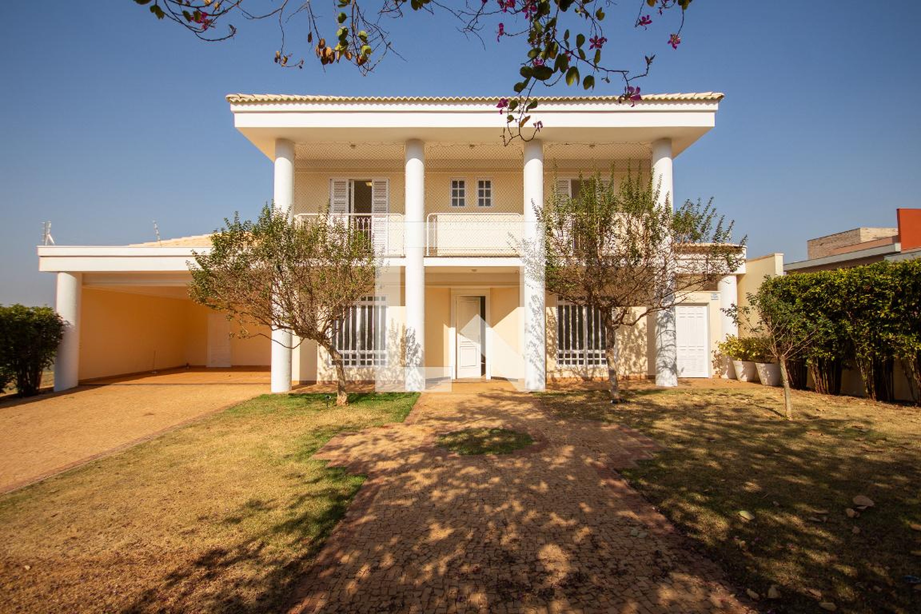 Fachada Condomínio em Rua Ottorino Rizzi, 731