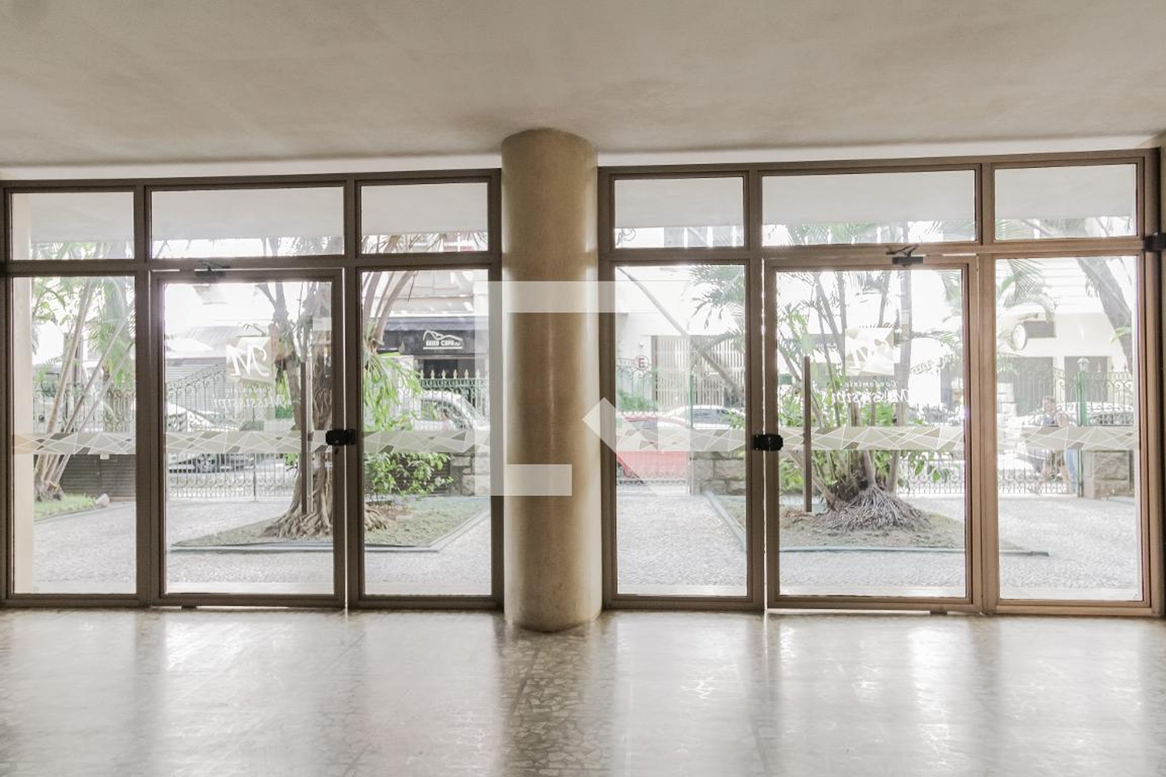 Hall de entrada - Edifício Mississipi