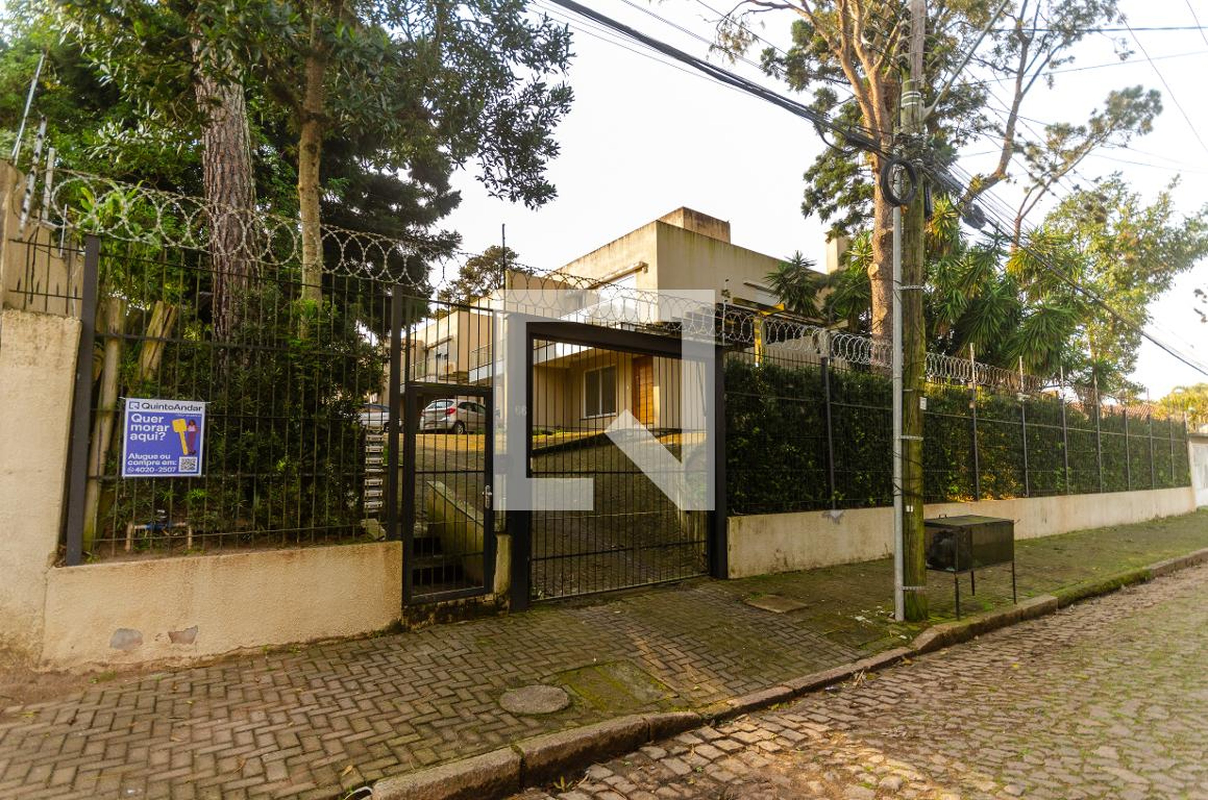 Fachada do Condomínio Condomínio em Rua Jacundá, 66