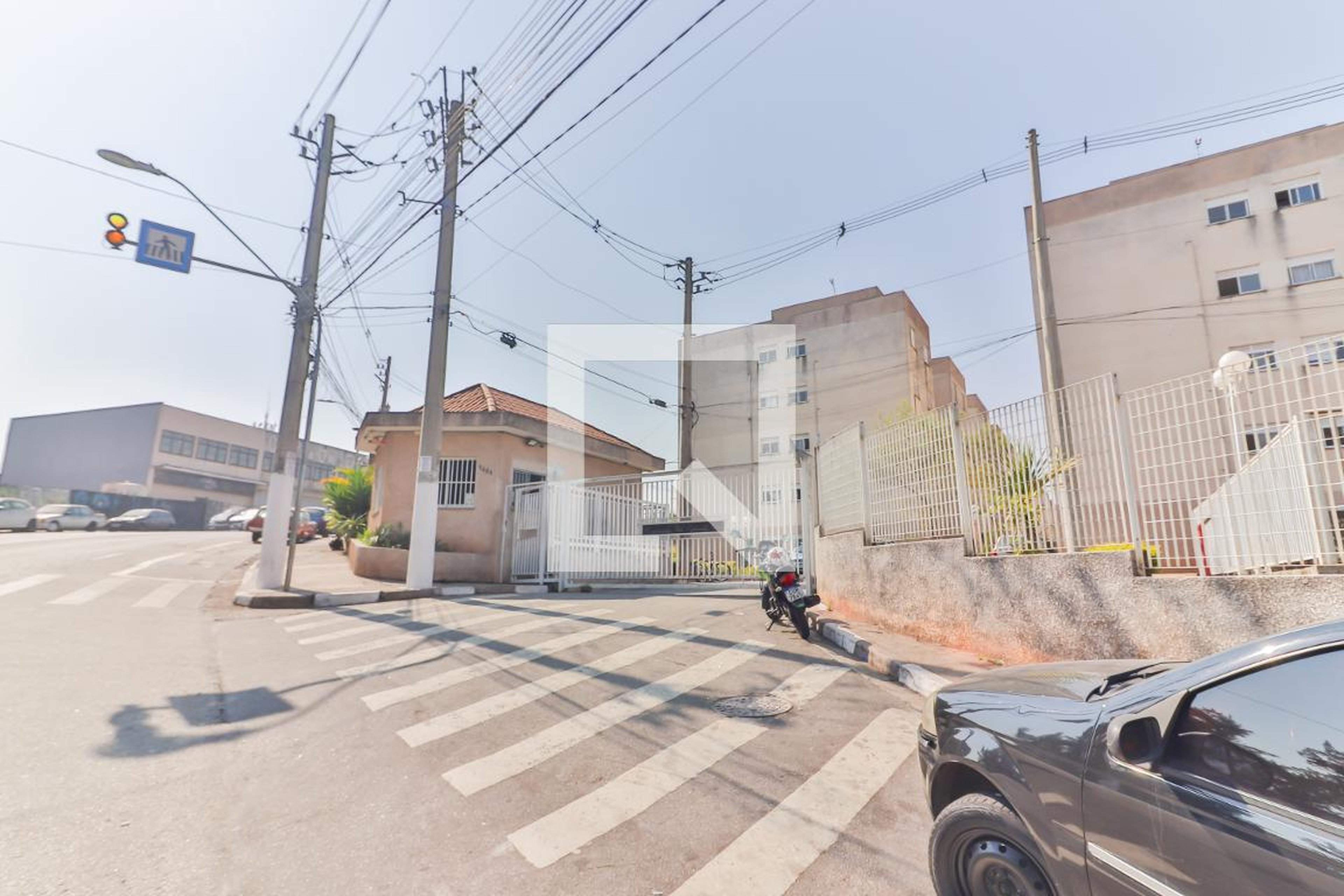 Fachada Condomínio em Rua Pedro da Costa Ribeiro, 172