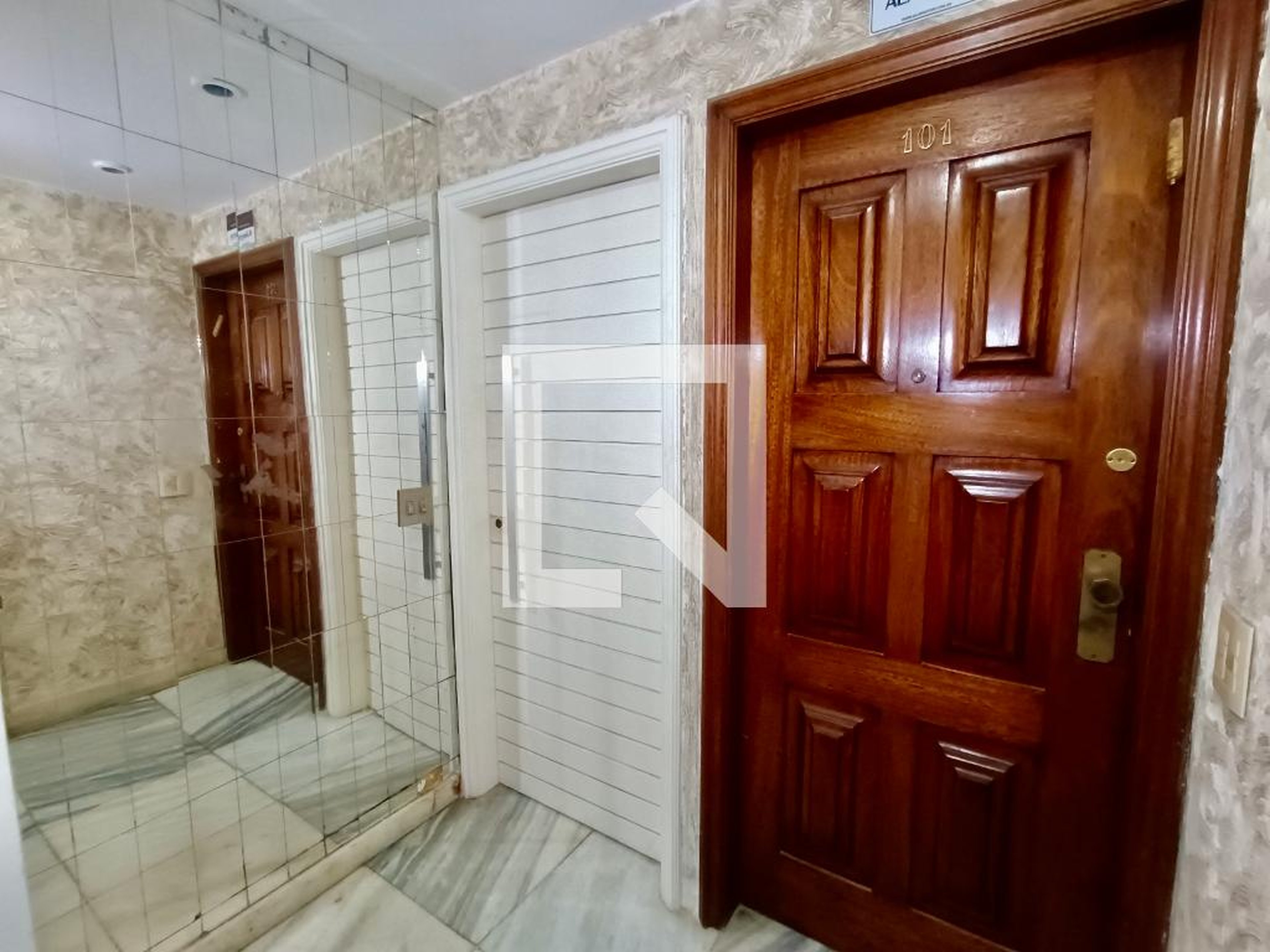 Hall - Edifício Saturno Gavea