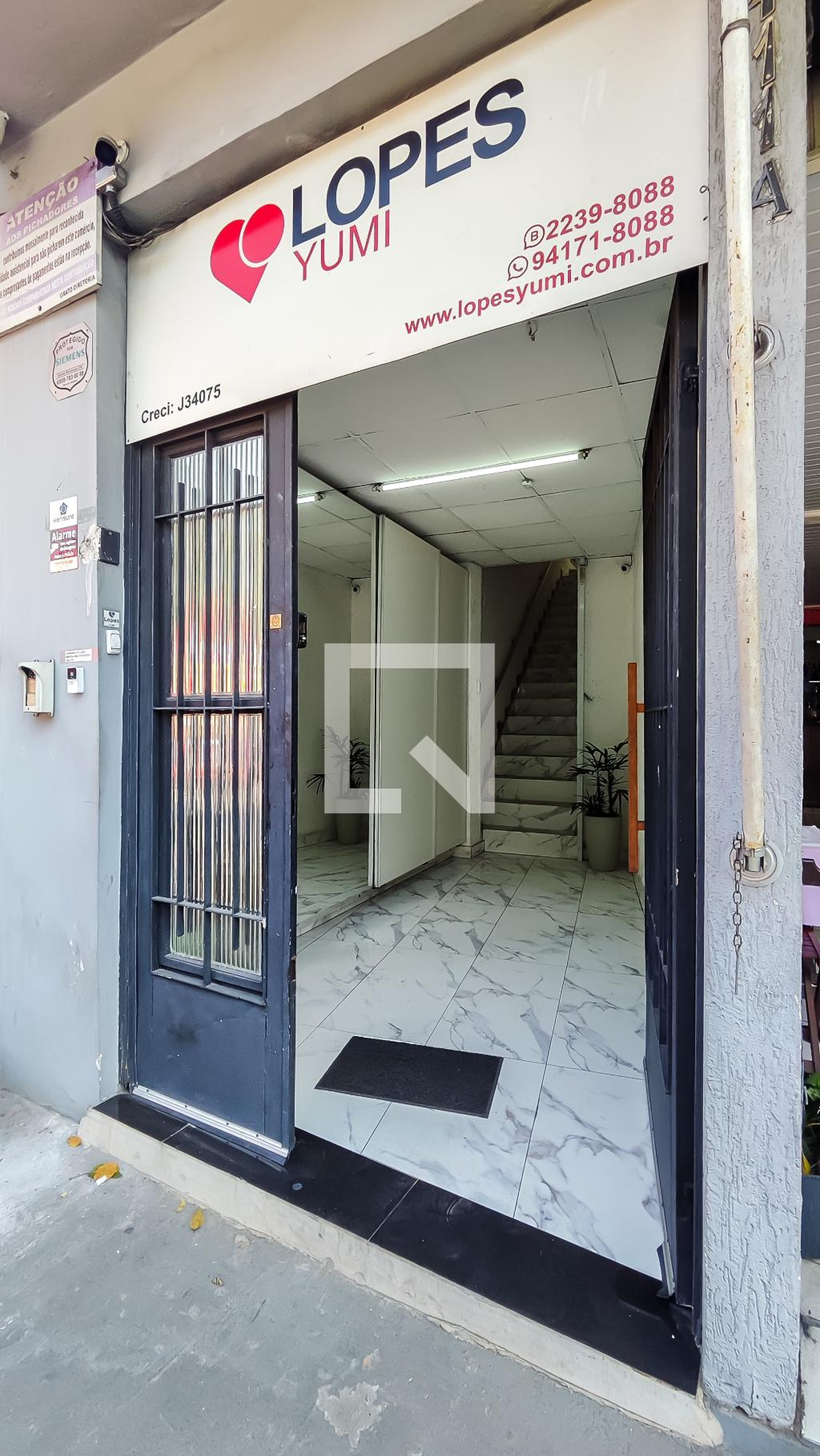 Fachada do Prédio Condomínio Conjunto Misto