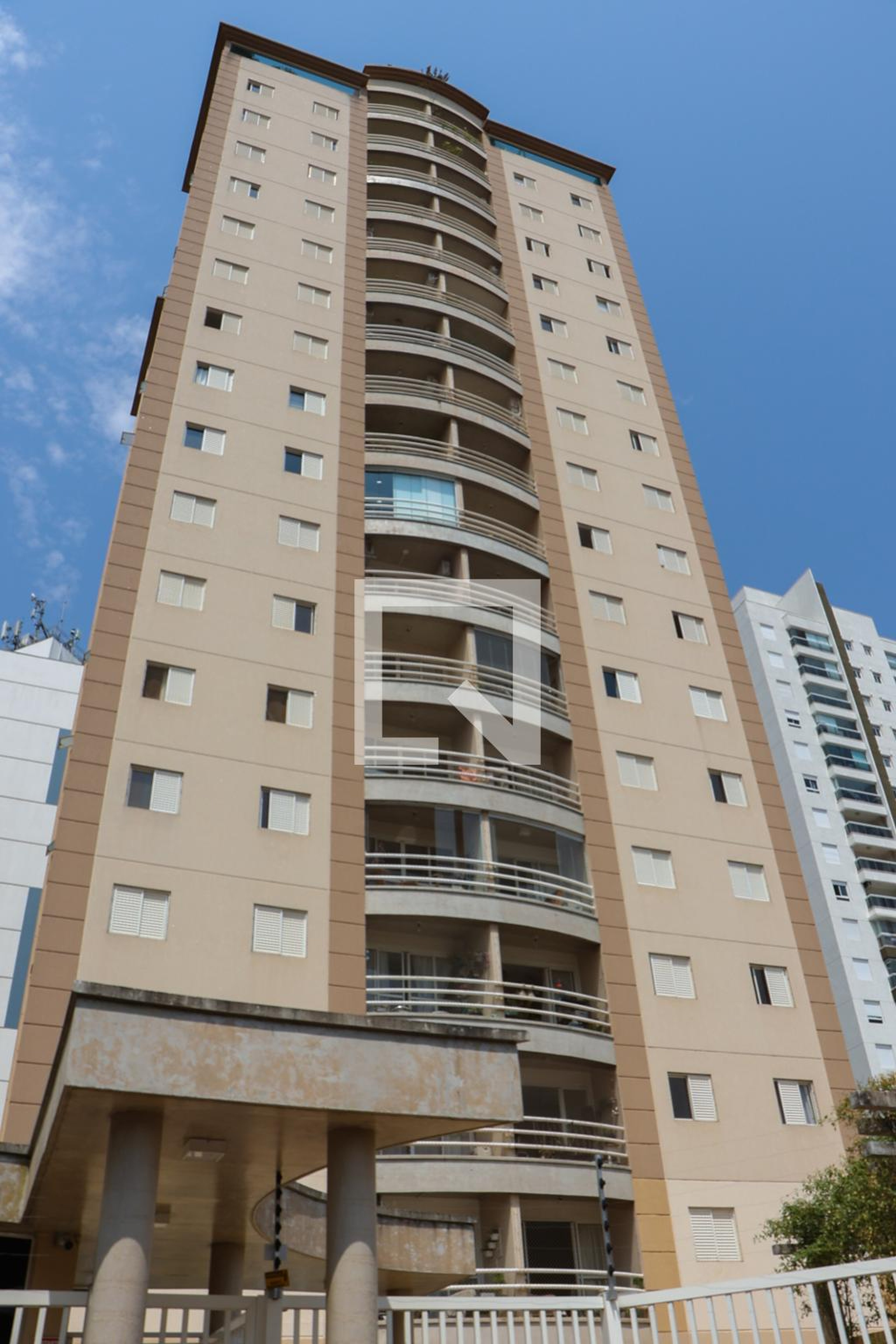 FACHADA Condomínio Ipanema