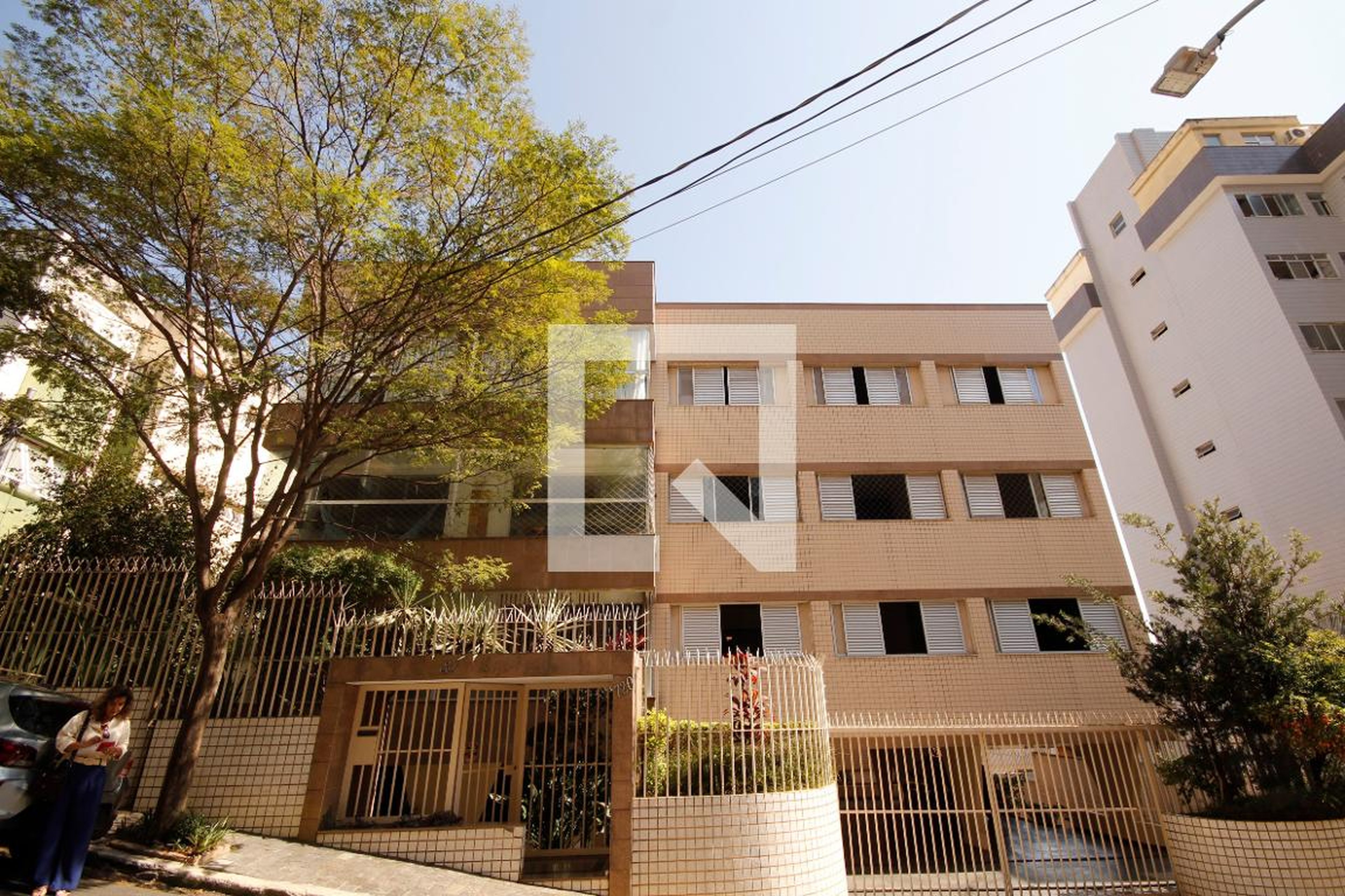 Fachada Condomínio em Rua Bambuí, 720