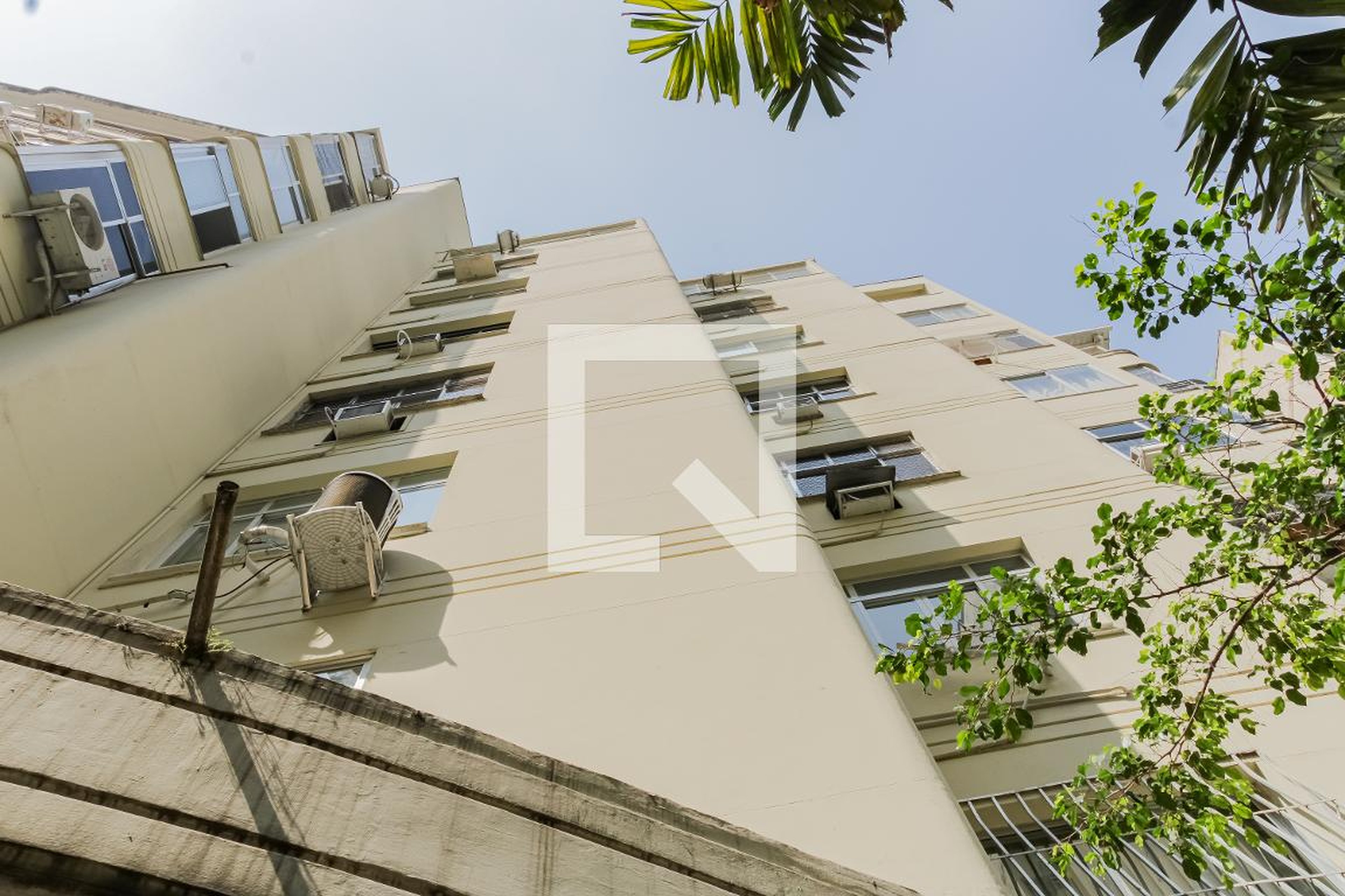 Fachada do Prédio Edificio Itaquatia