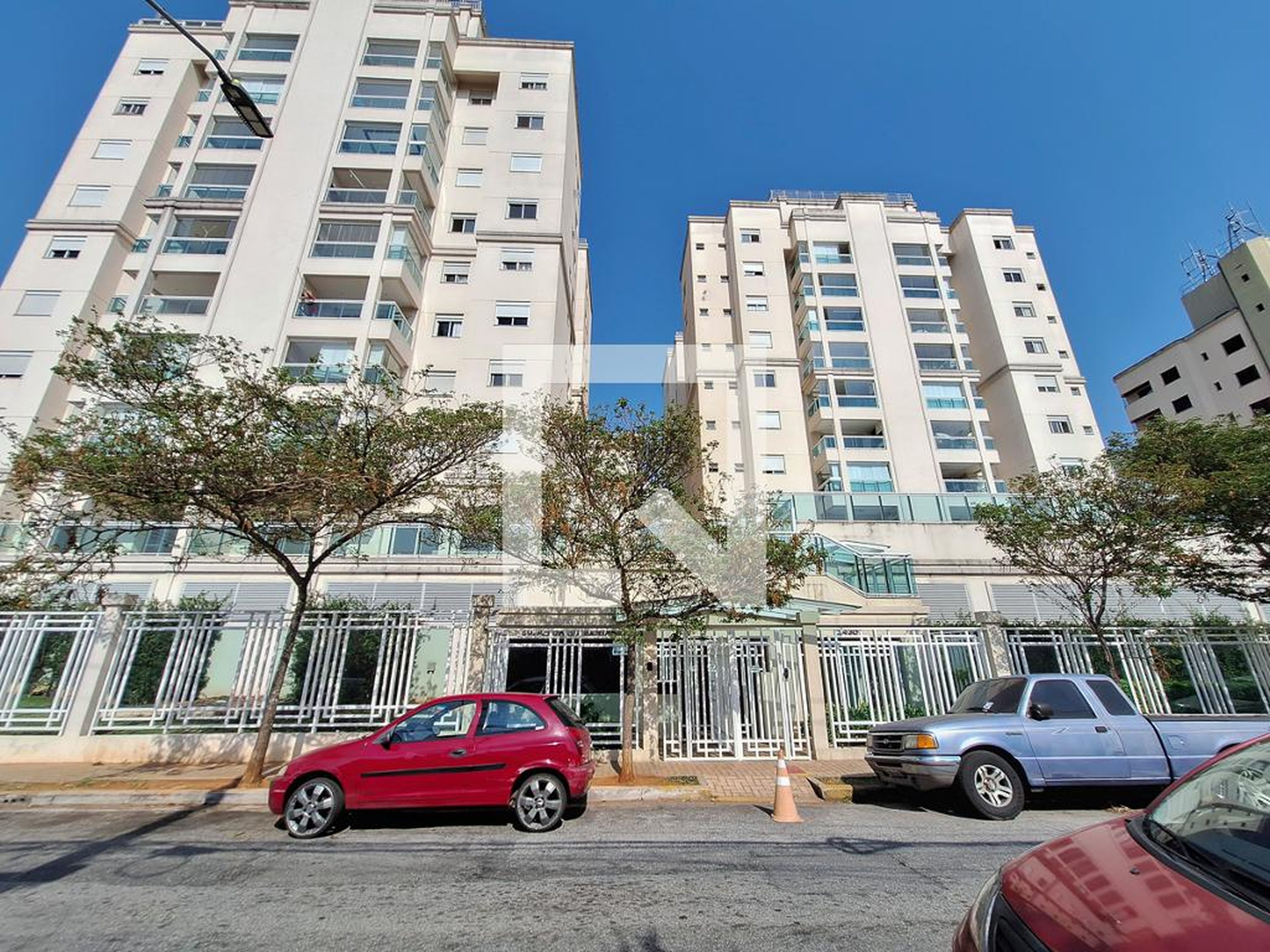 Fachada Condomínio Alvorada Santana