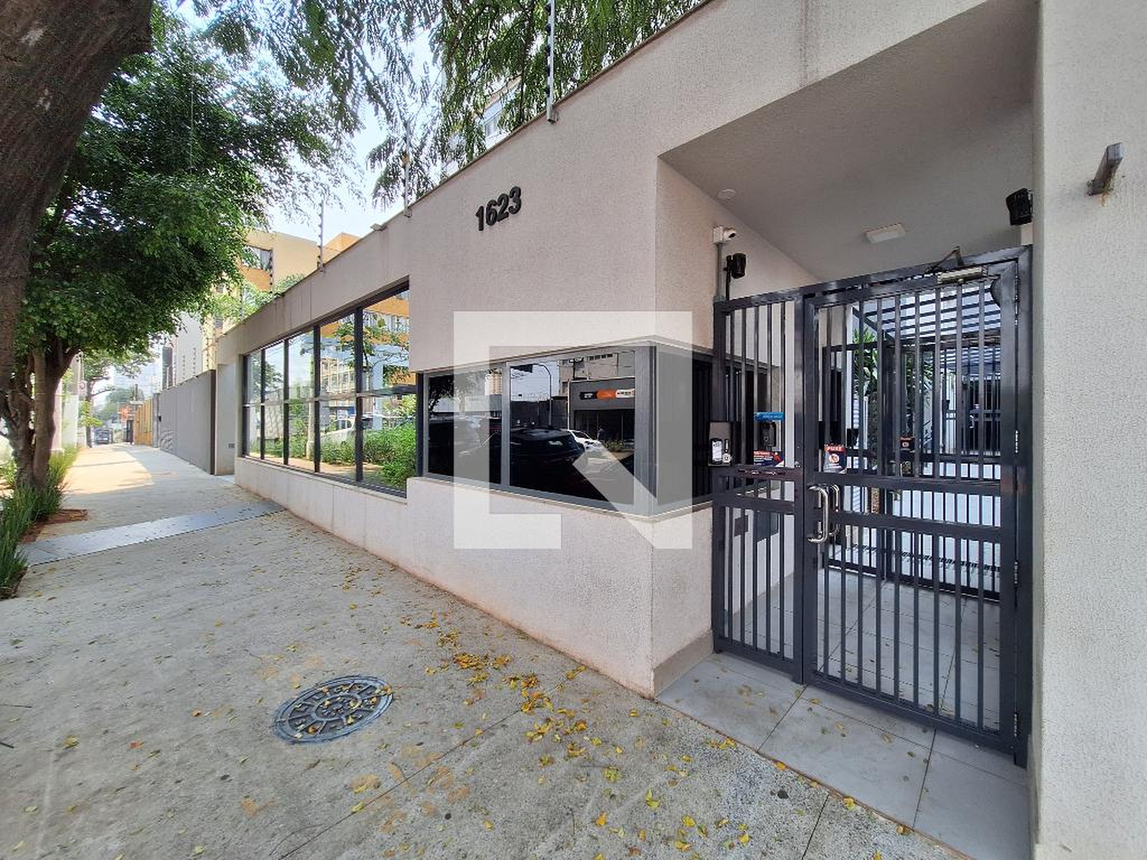 Fachada Condomínio em Avenida Imperatriz Leopoldina, 160