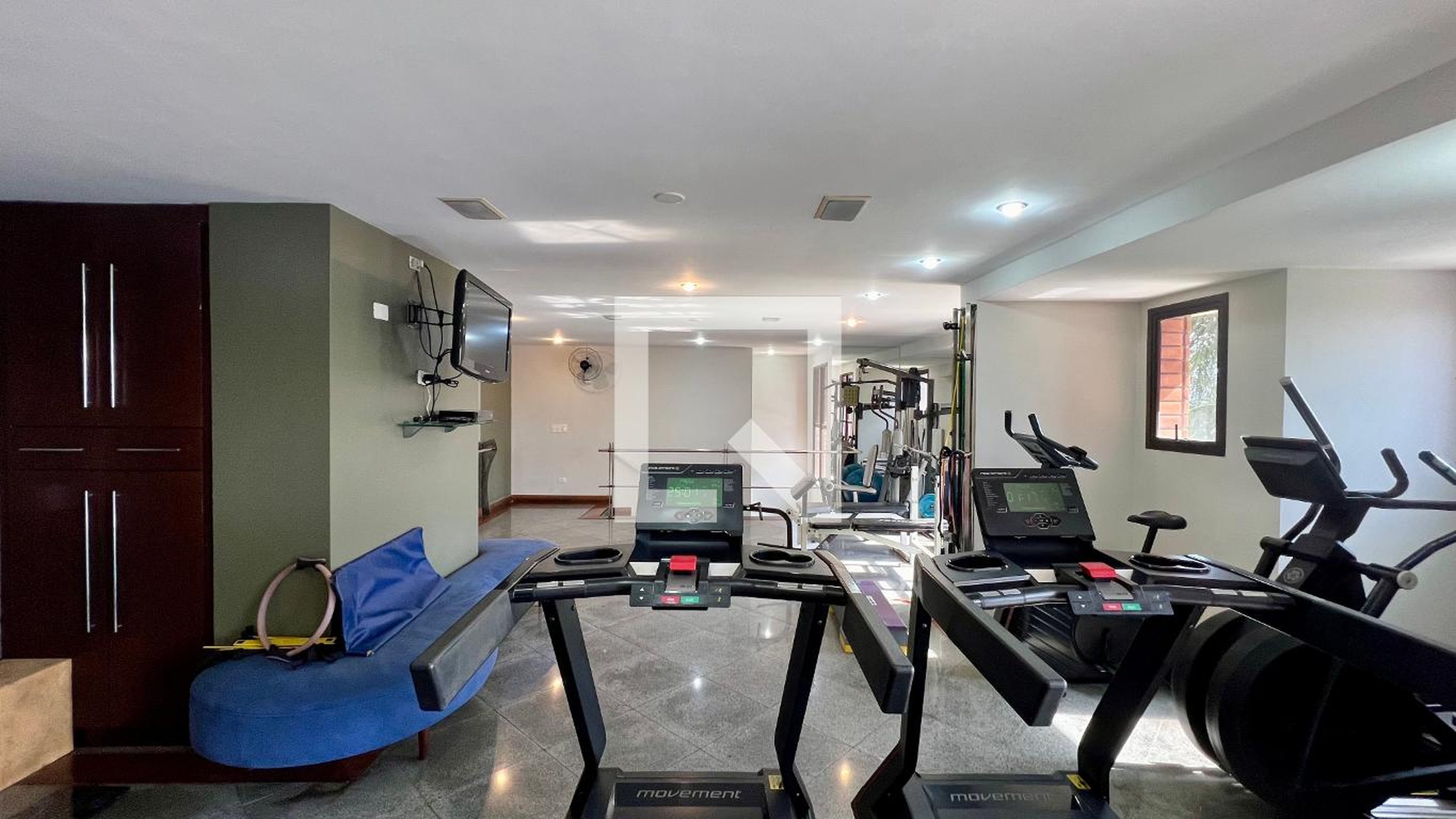 Academia - Edifício Maison Bellevue