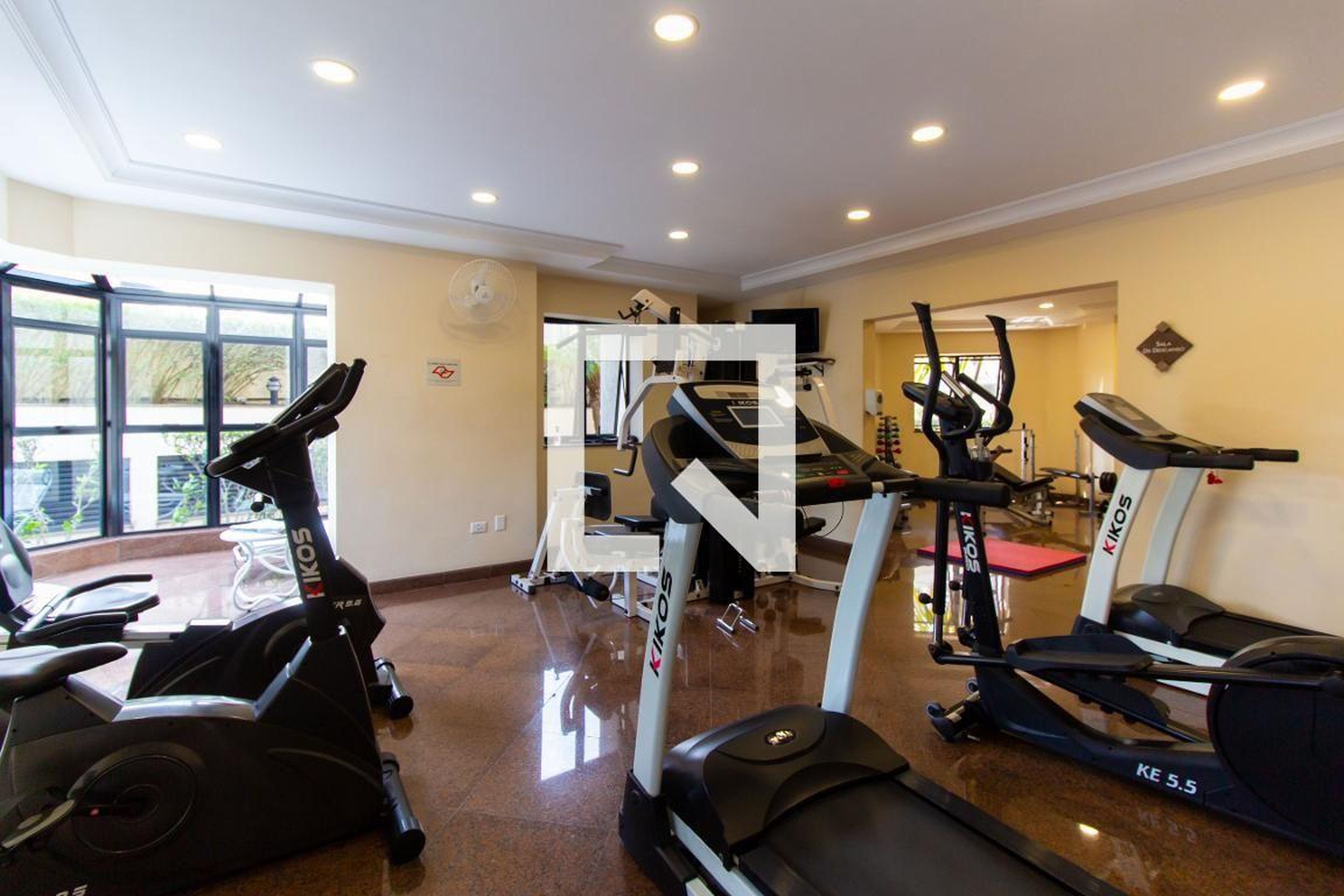 Academia - Maison de Luxemburgo