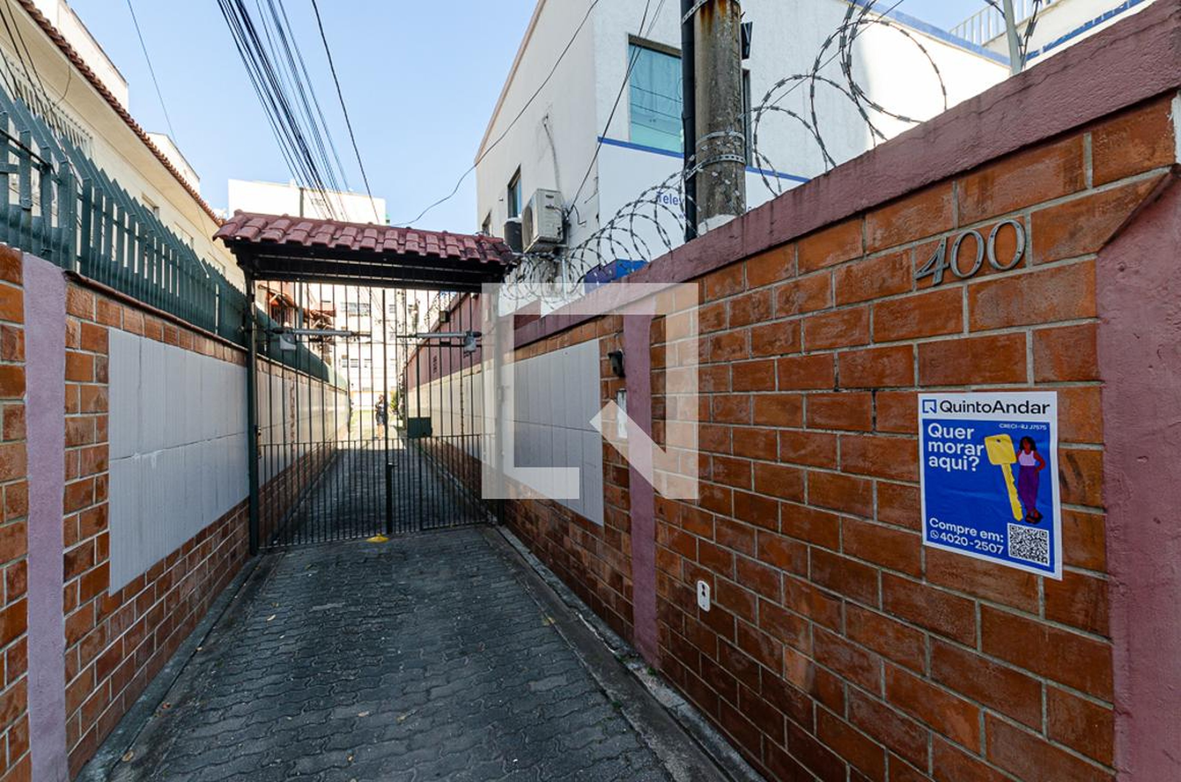 Fachada Condomínio em Avenida Roberto Silveira, 400