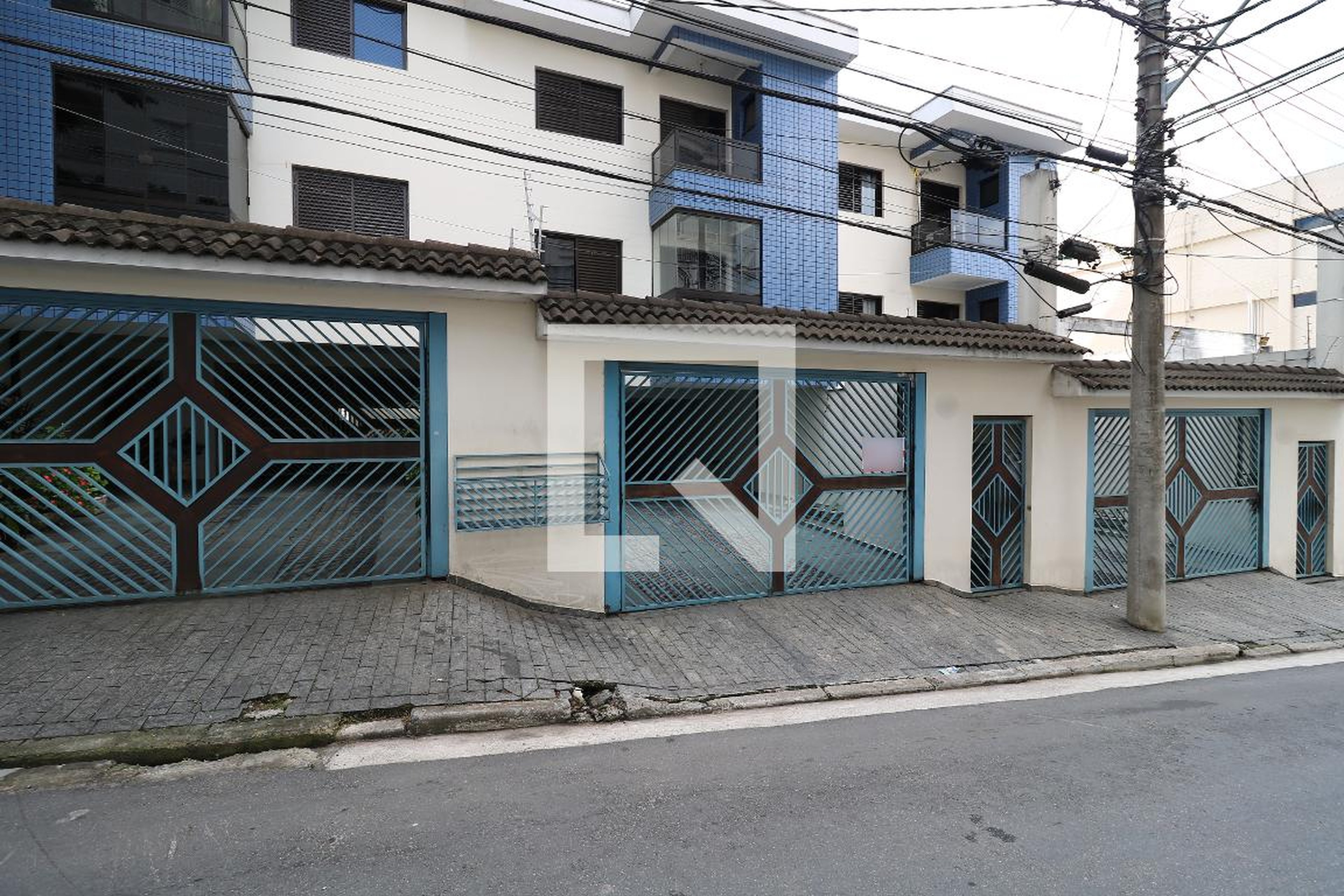 Fachada Condomínio em Rua Atibaia, 817