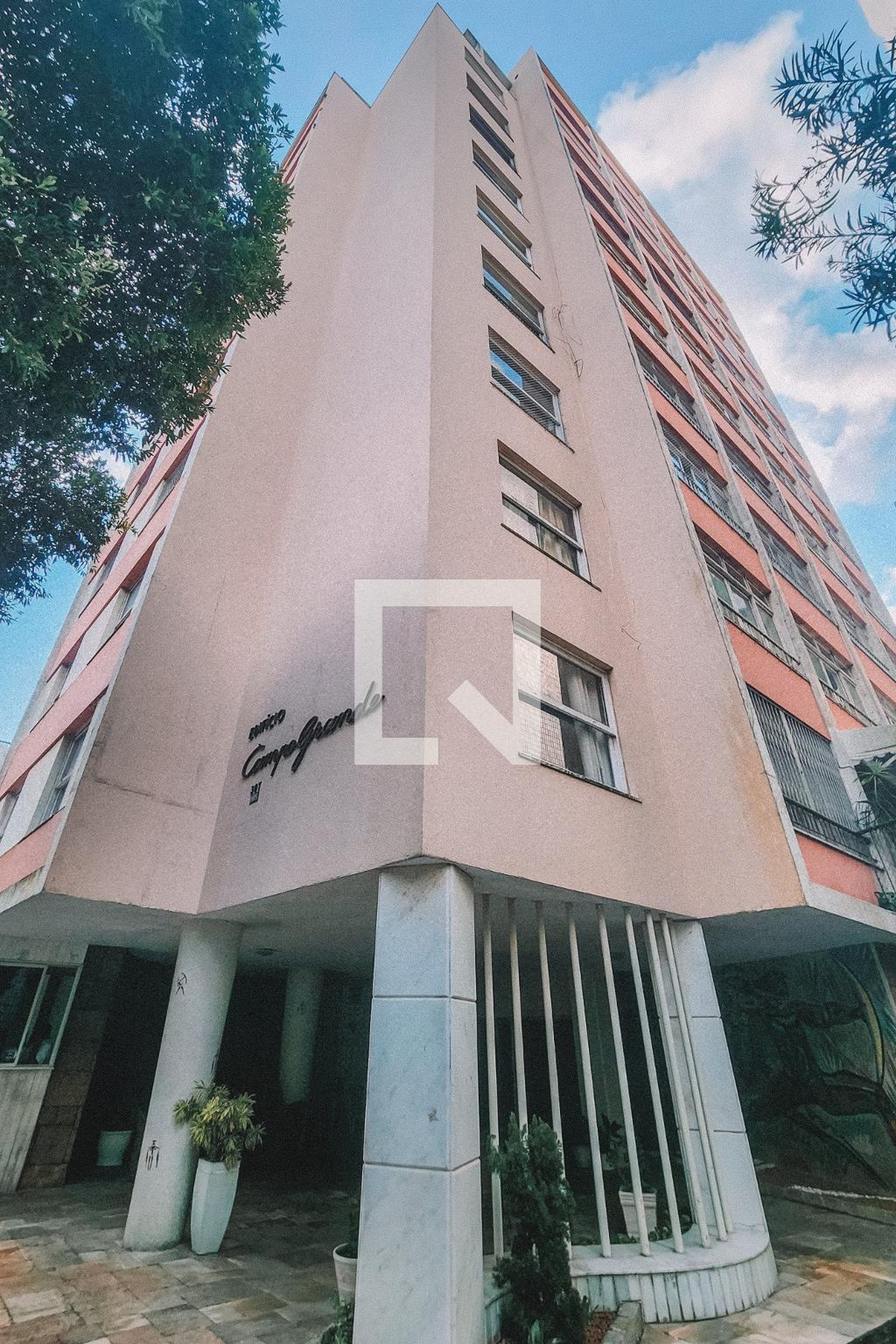 Fachada Condomínio Edf. Campo Grande