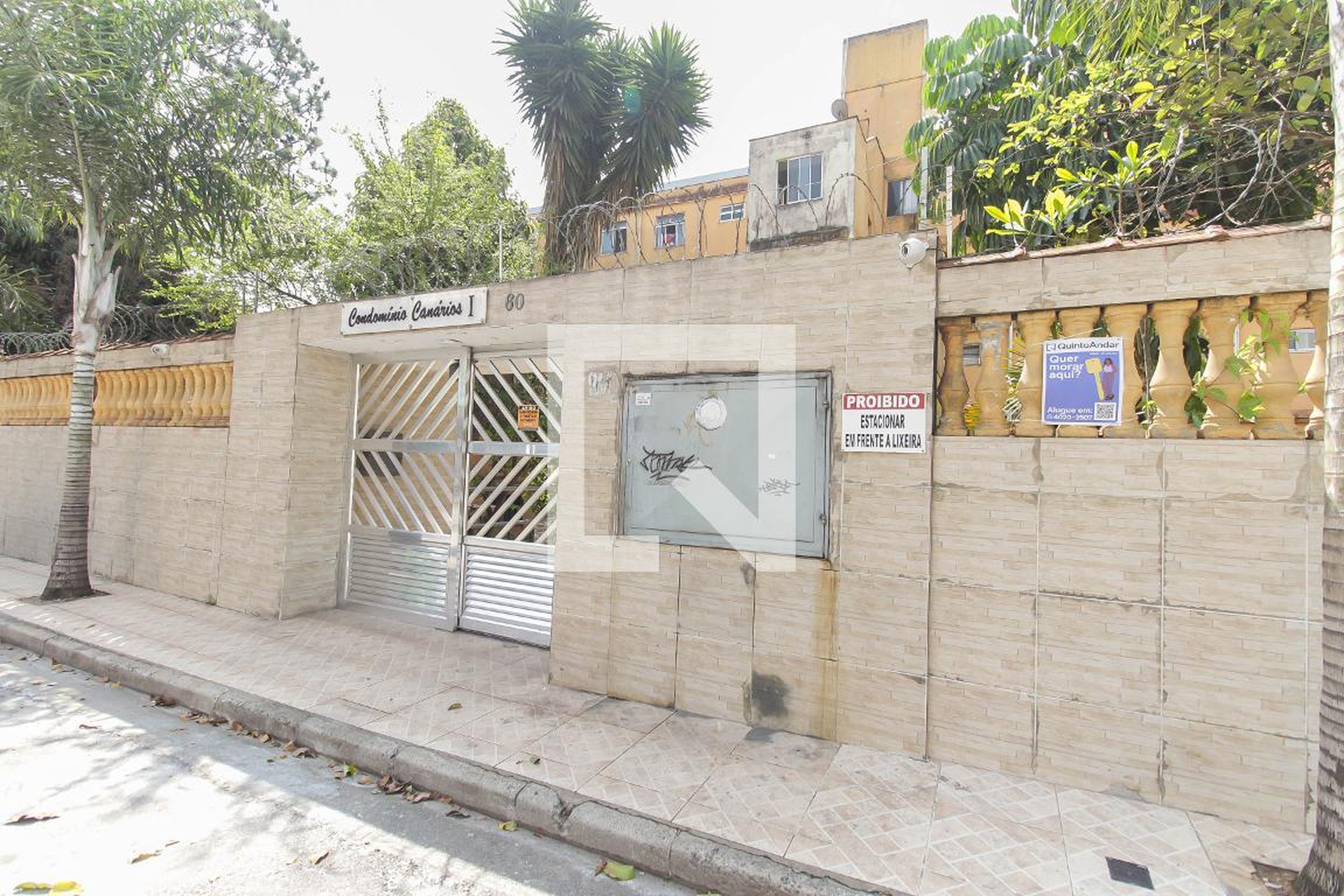 Fachada do Prédio Condomínio em Rua Dança do Fogo, 60