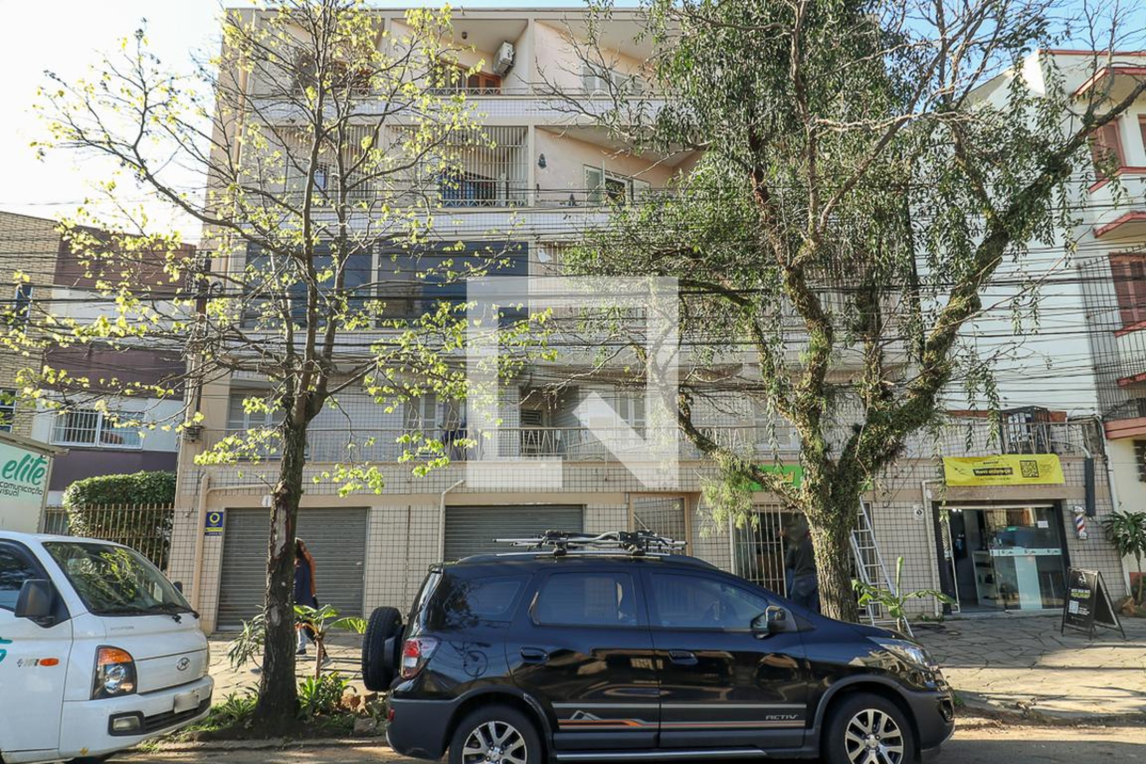 Fachada Condomínio em Rua Felipe de Oliveira, 104