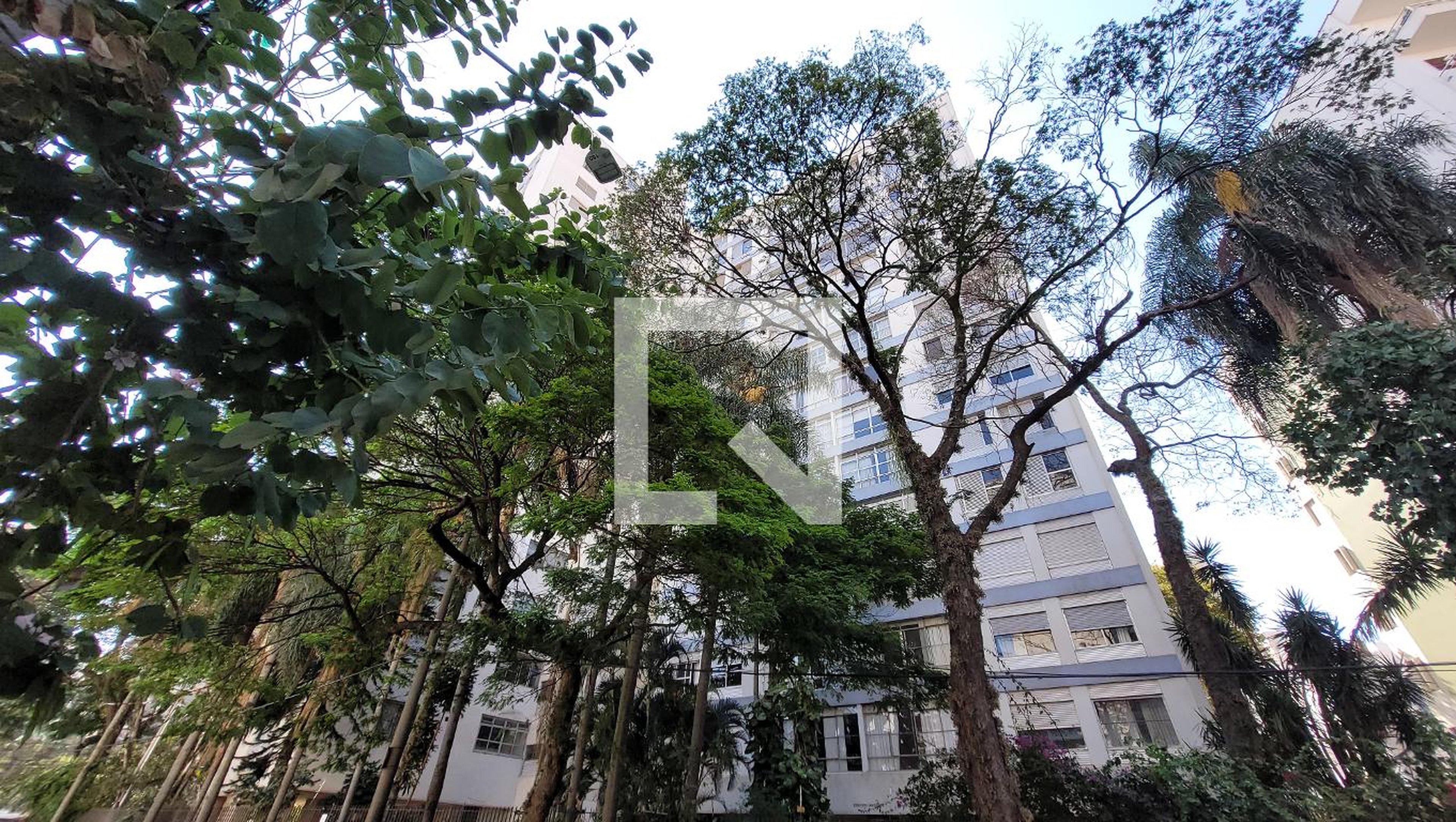 Fachada Condomínio Milão