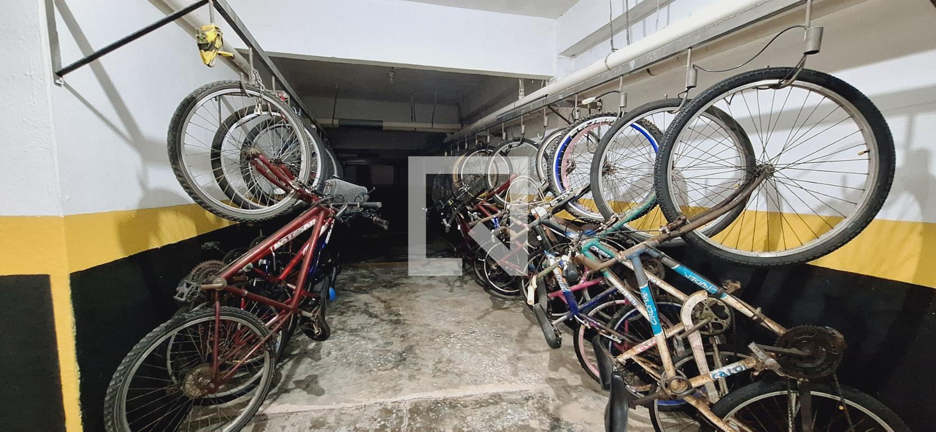 Bicicletario - Edifício Barramares III