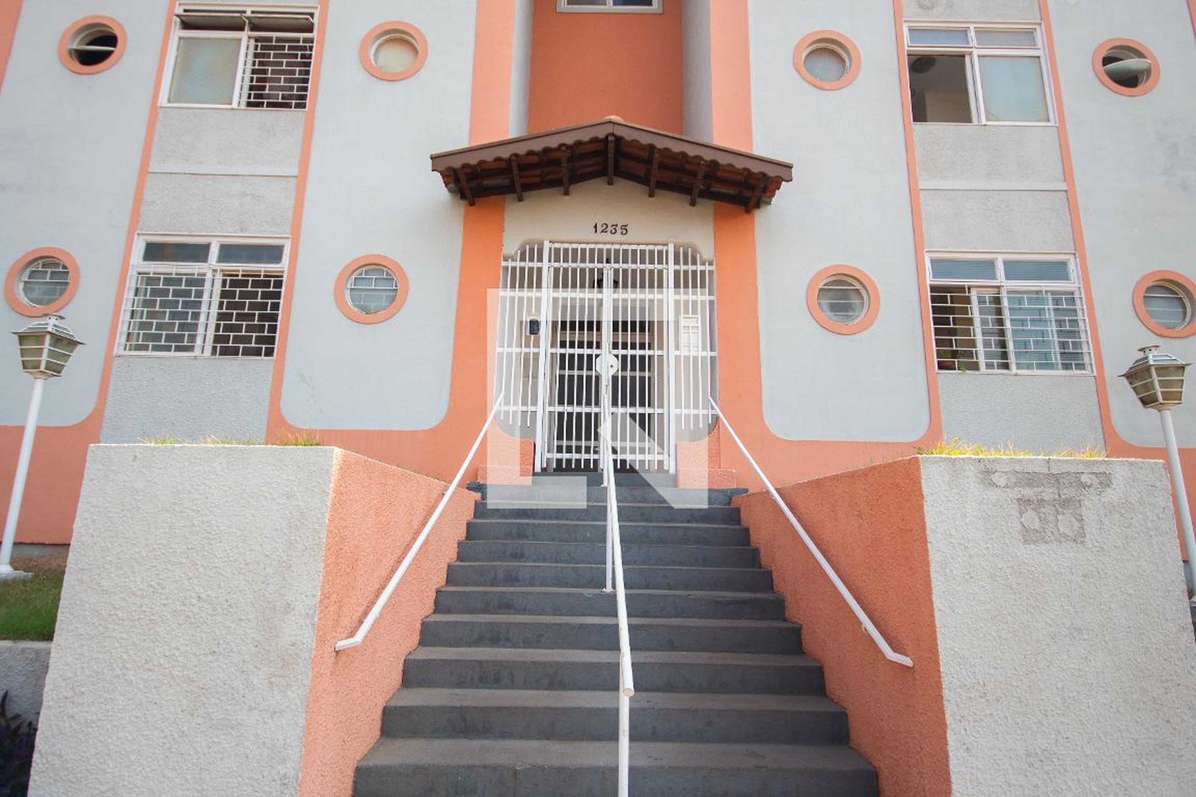 Fachada do Prédio Condomínio Solar Village