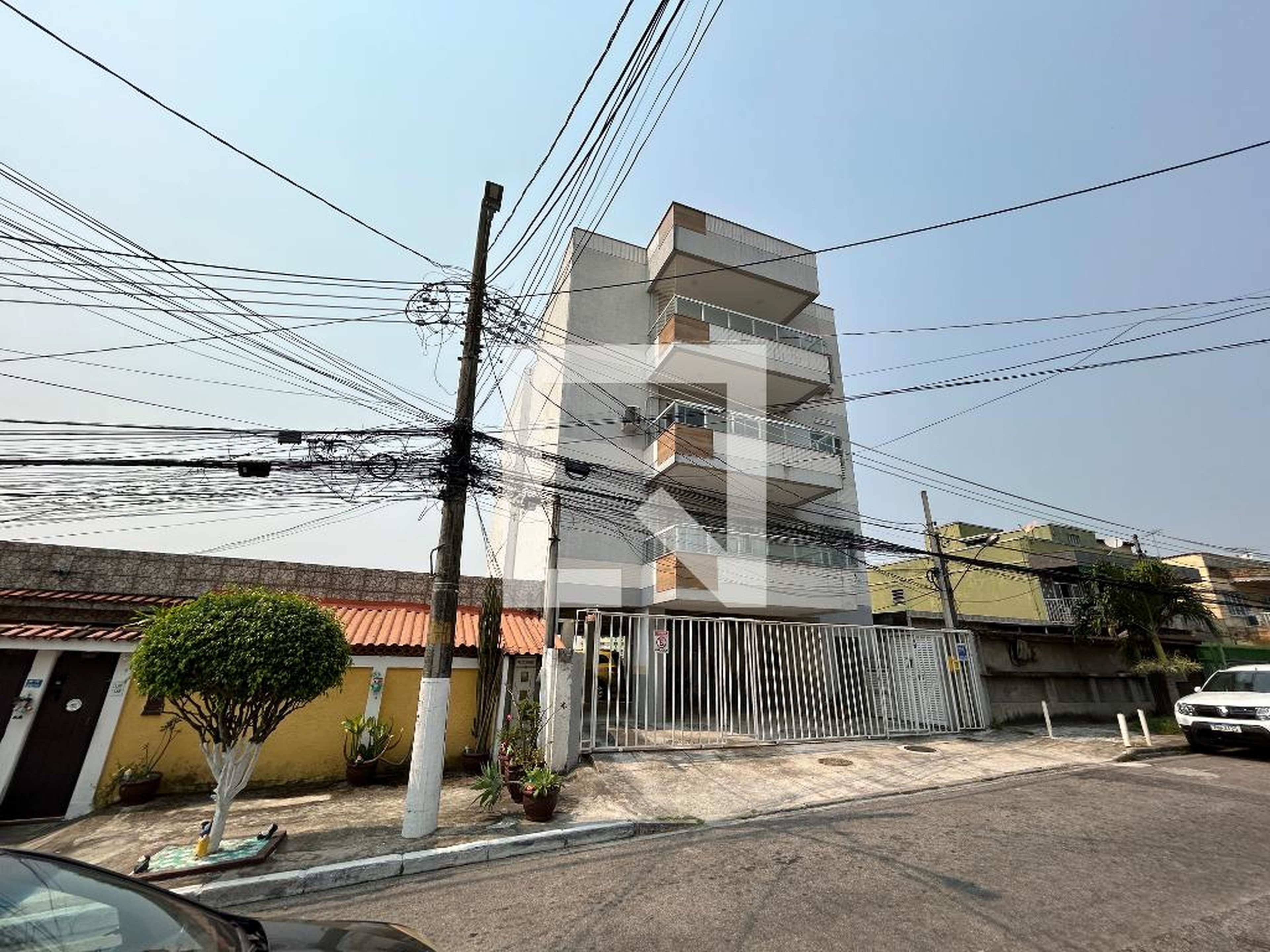 Fachada do Prédio Condomínio em Rua Maria Flaviana de Lima, 87