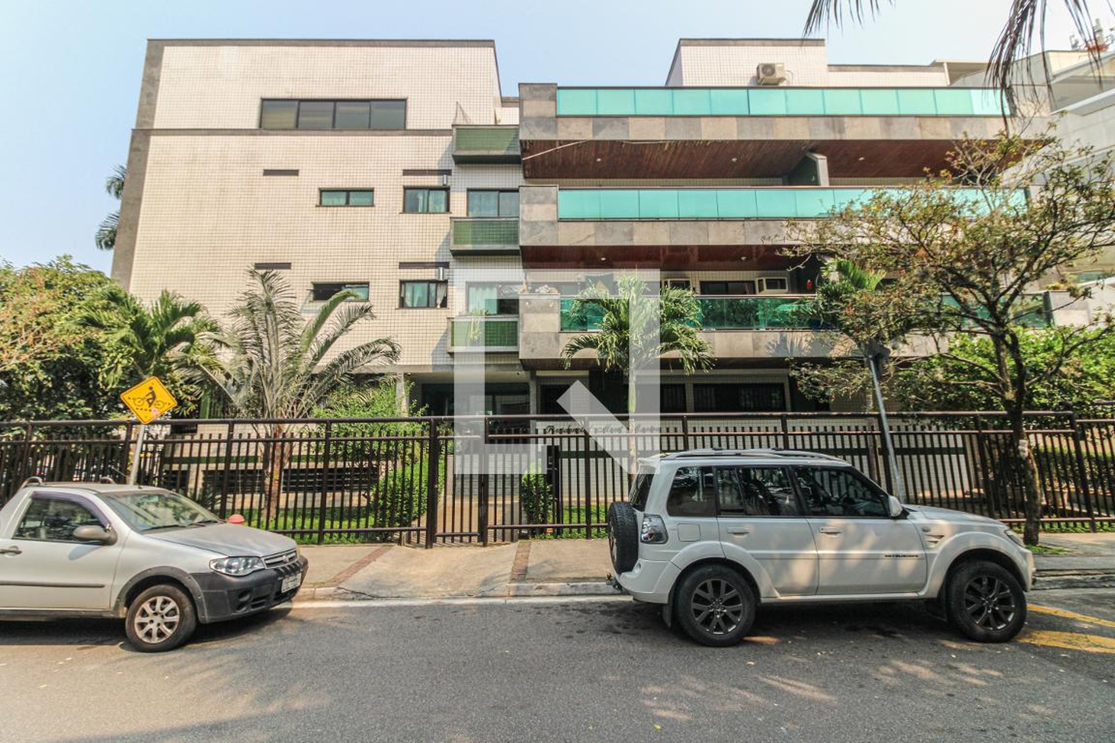 Fachada Condomínio Mont Martre