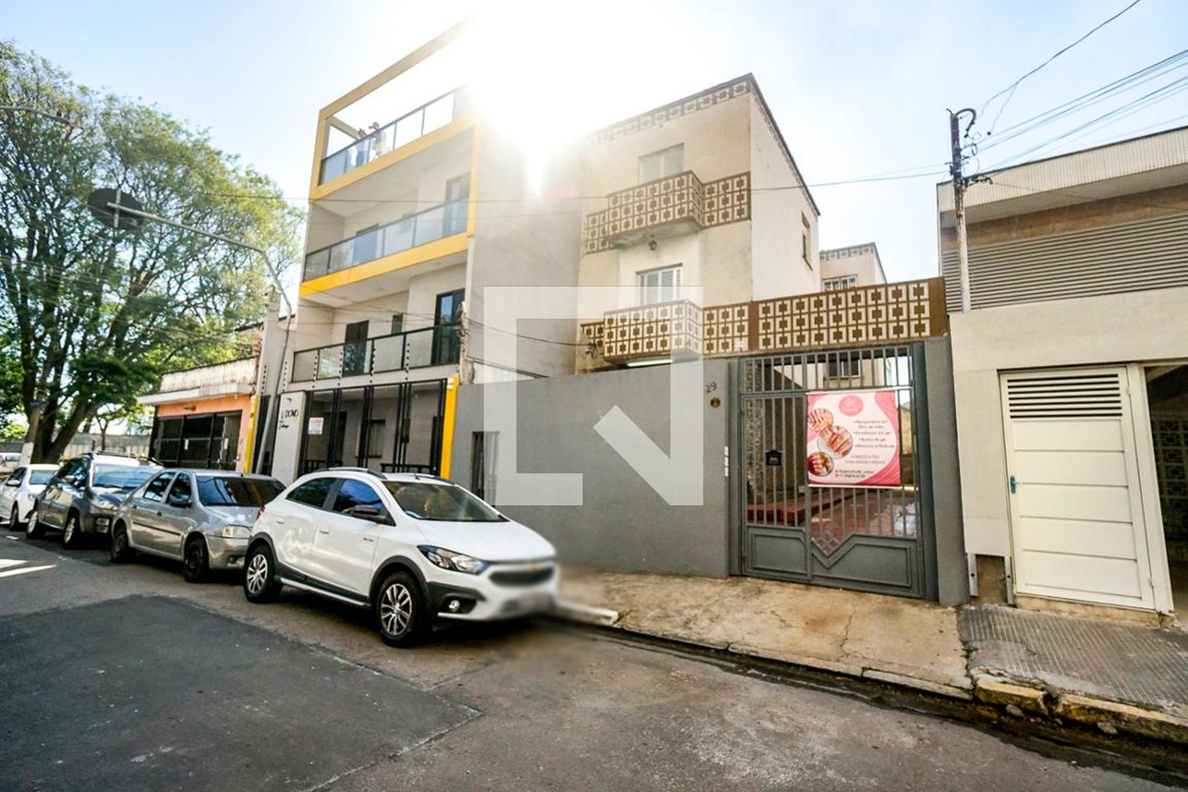 Fachada Condomínio em Rua Monte Santiago, 29