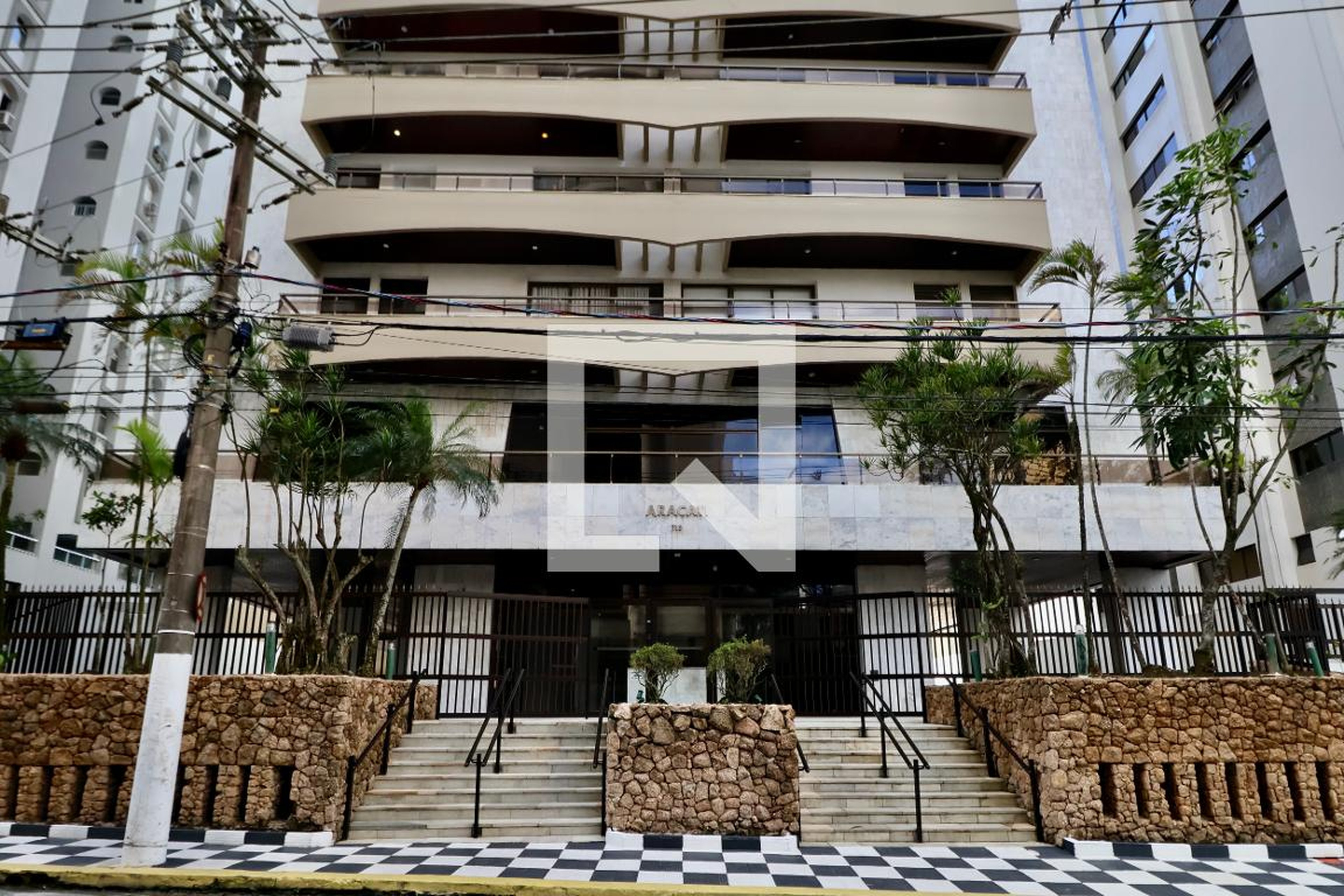 Fachada Condomínio em Rua Marechal Floriano Peixoto, 113