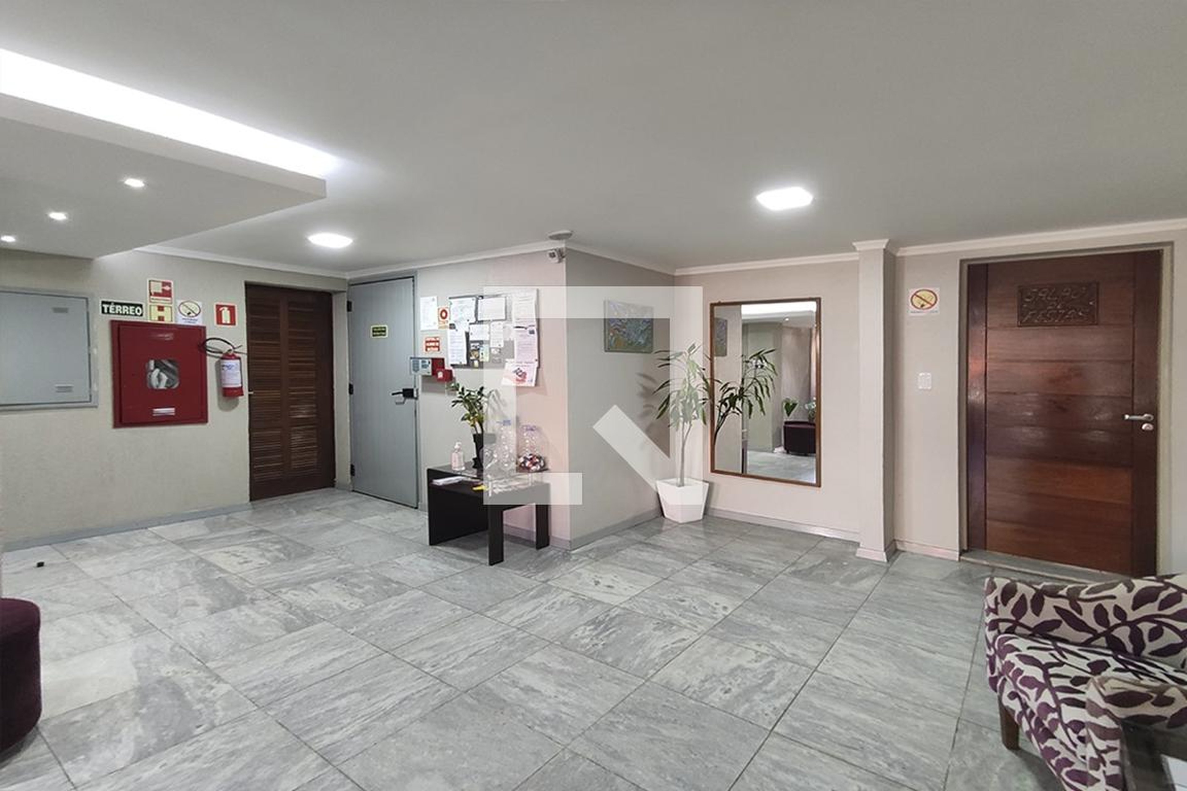 Hall social - Rhodes