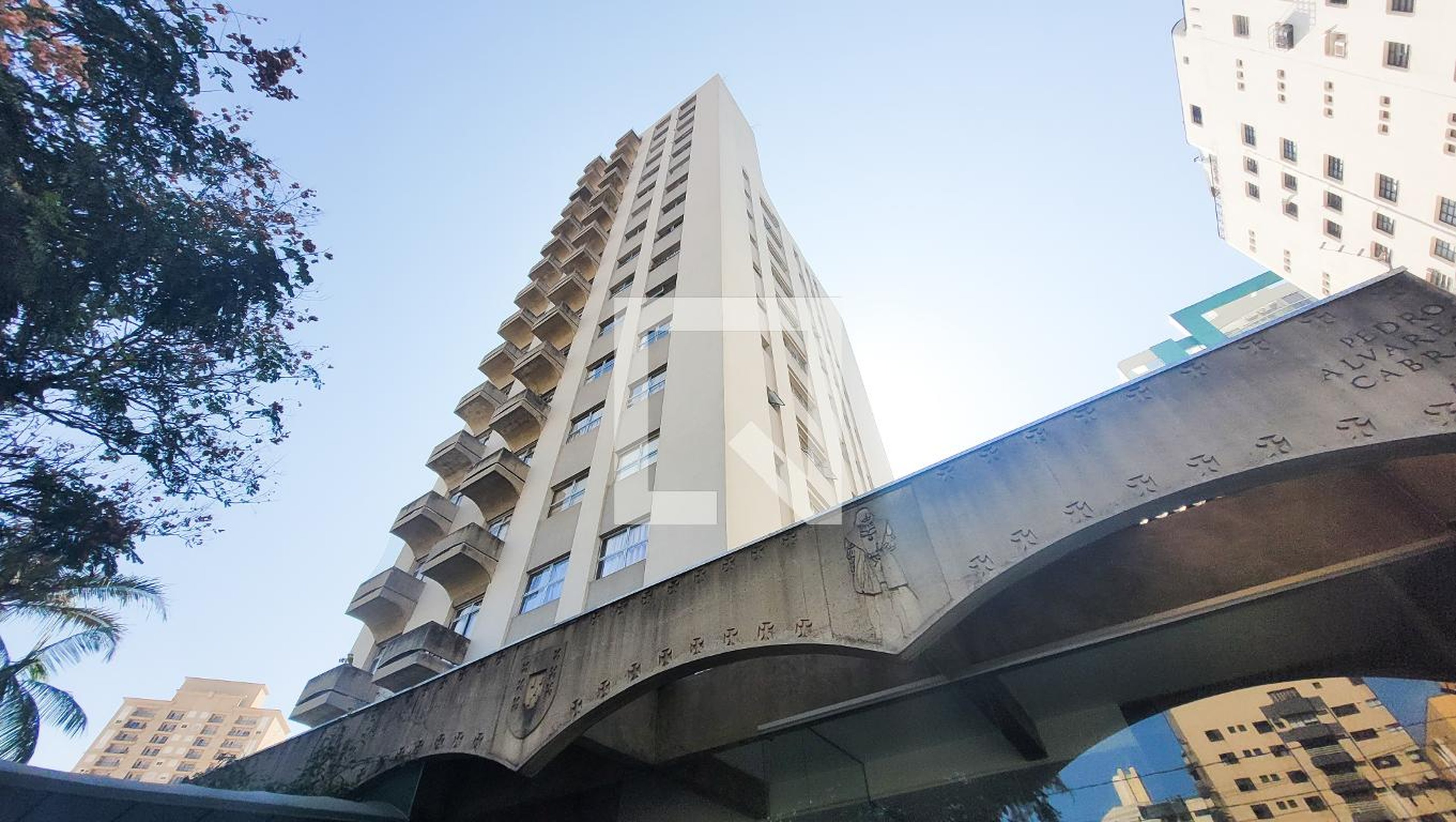 Fachada Condomínio em Avenida Júlio de Mesquita, 1101
