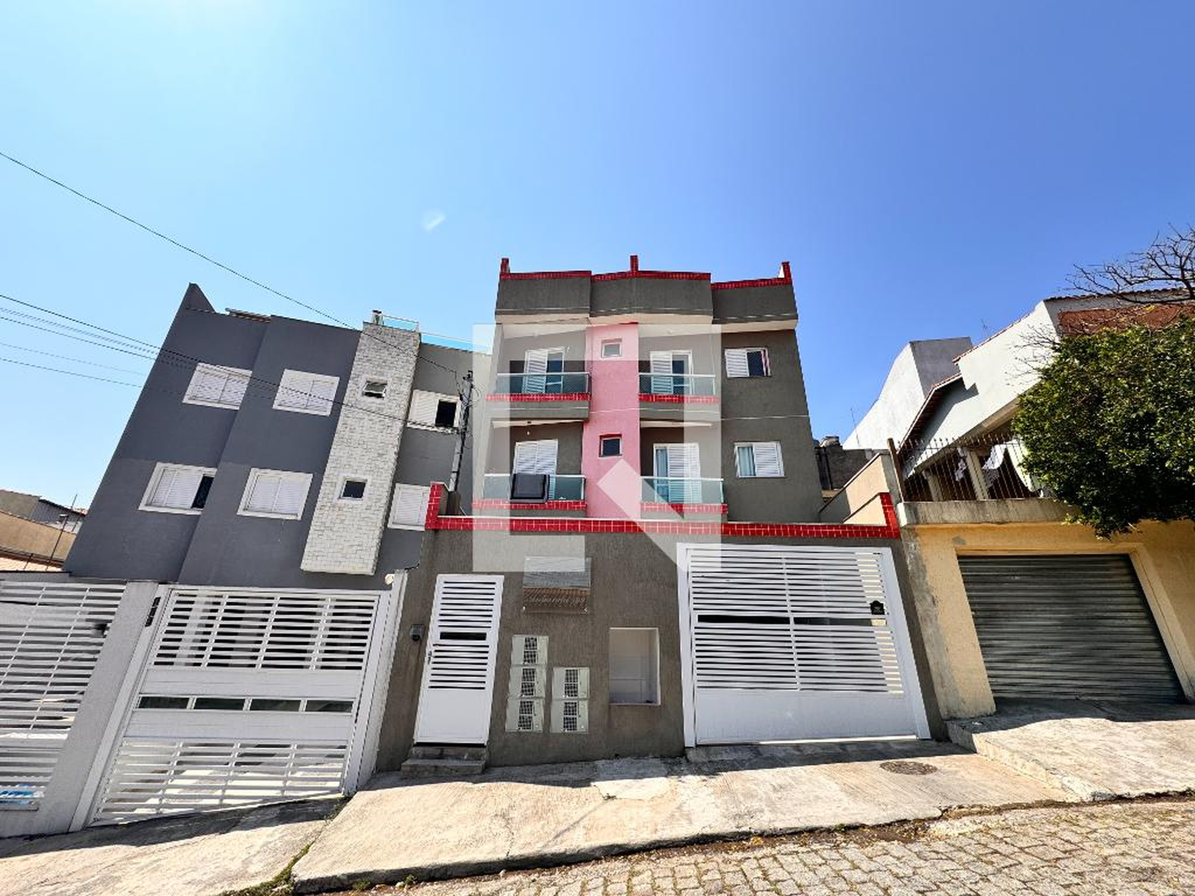 Fachada Condomínio em Rua Anhandu, 199