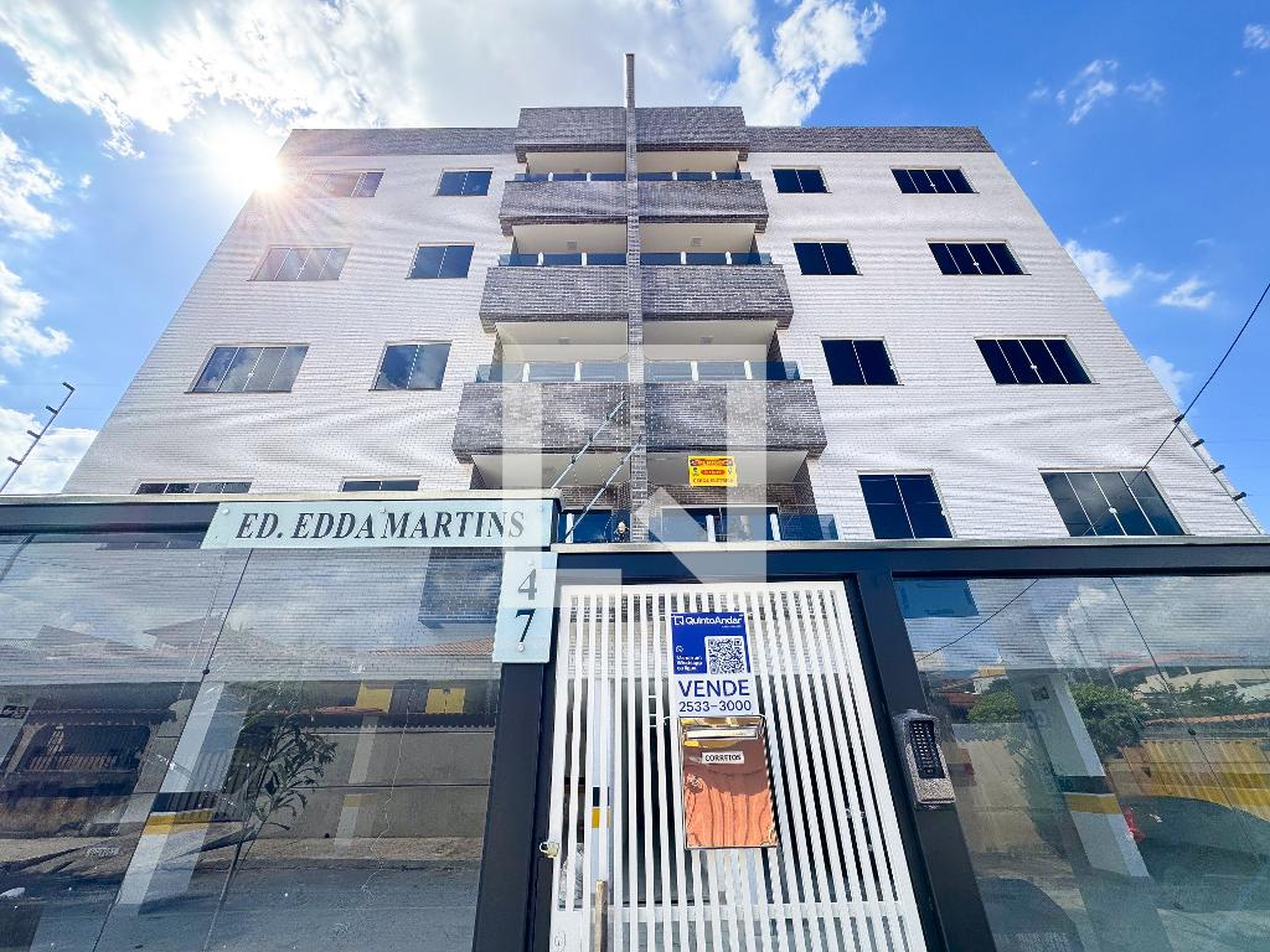 Fachada Condomínio em Rua Rio Mamoré, 47