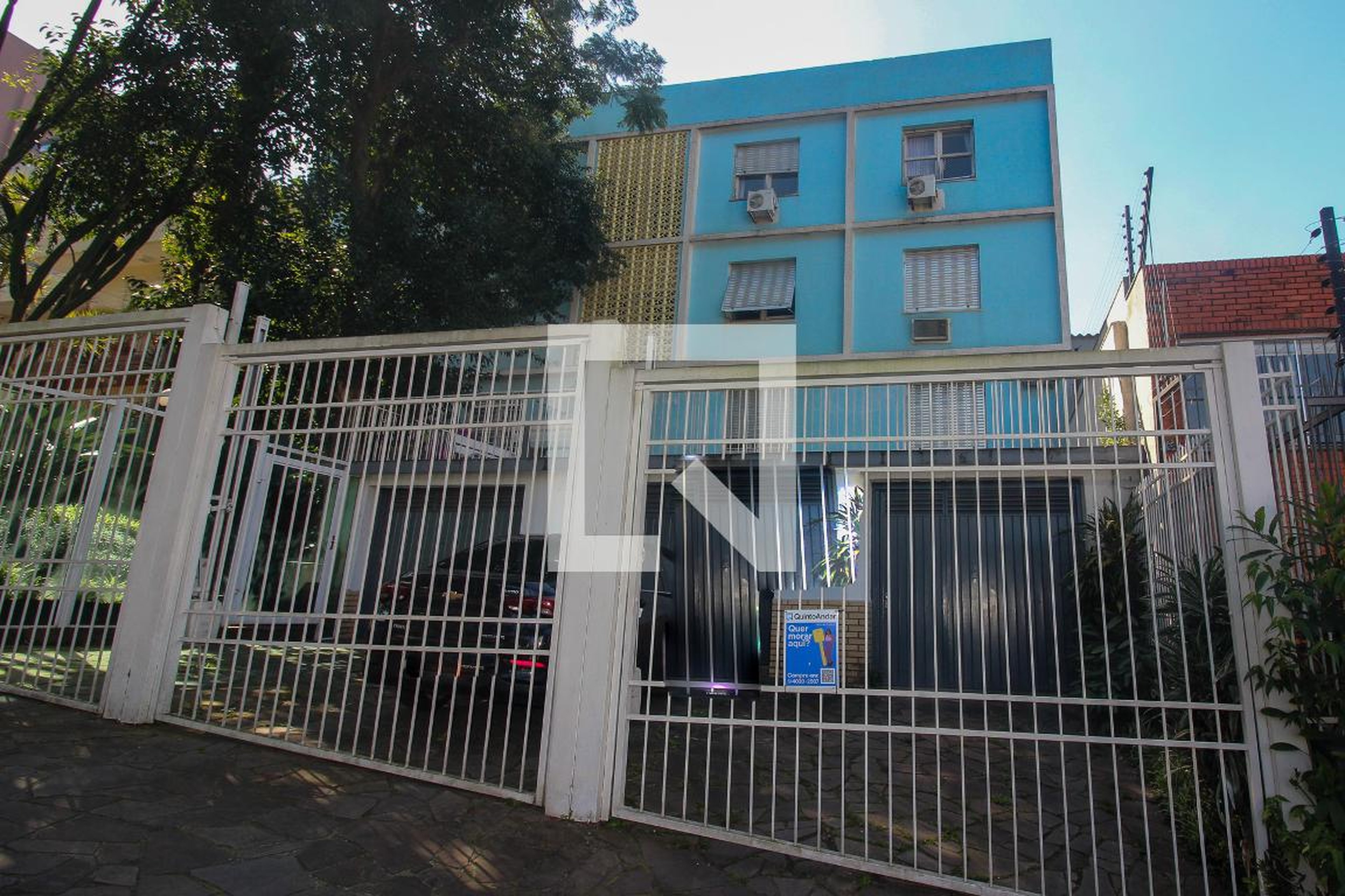 Fachada do Prédio Condomínio em Rua Eça de Queiroz, 982