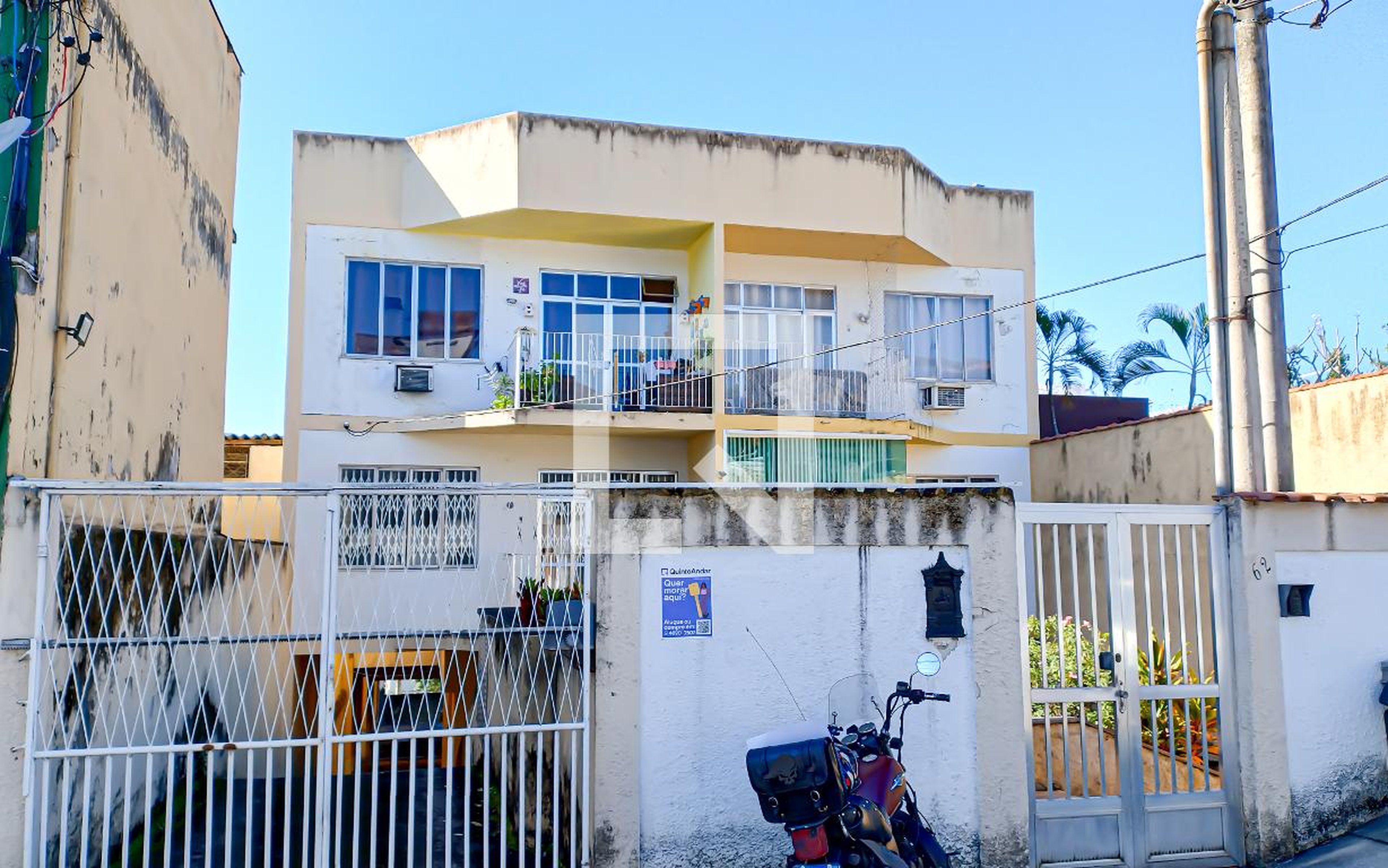 fachada Condomínio em Rua Manuel Viêira, 62